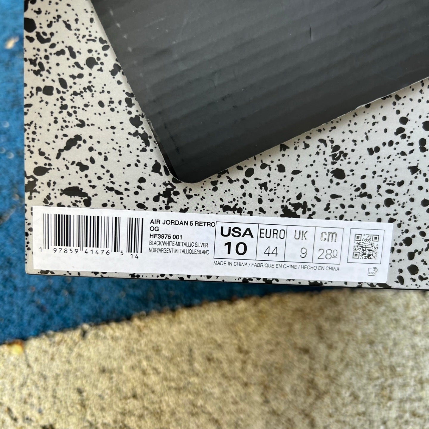 Air Jordan 5 "Black Metallic Reimagined" HF3975-001 - Yiwu Misiyou E-commerce Co., Ltd.