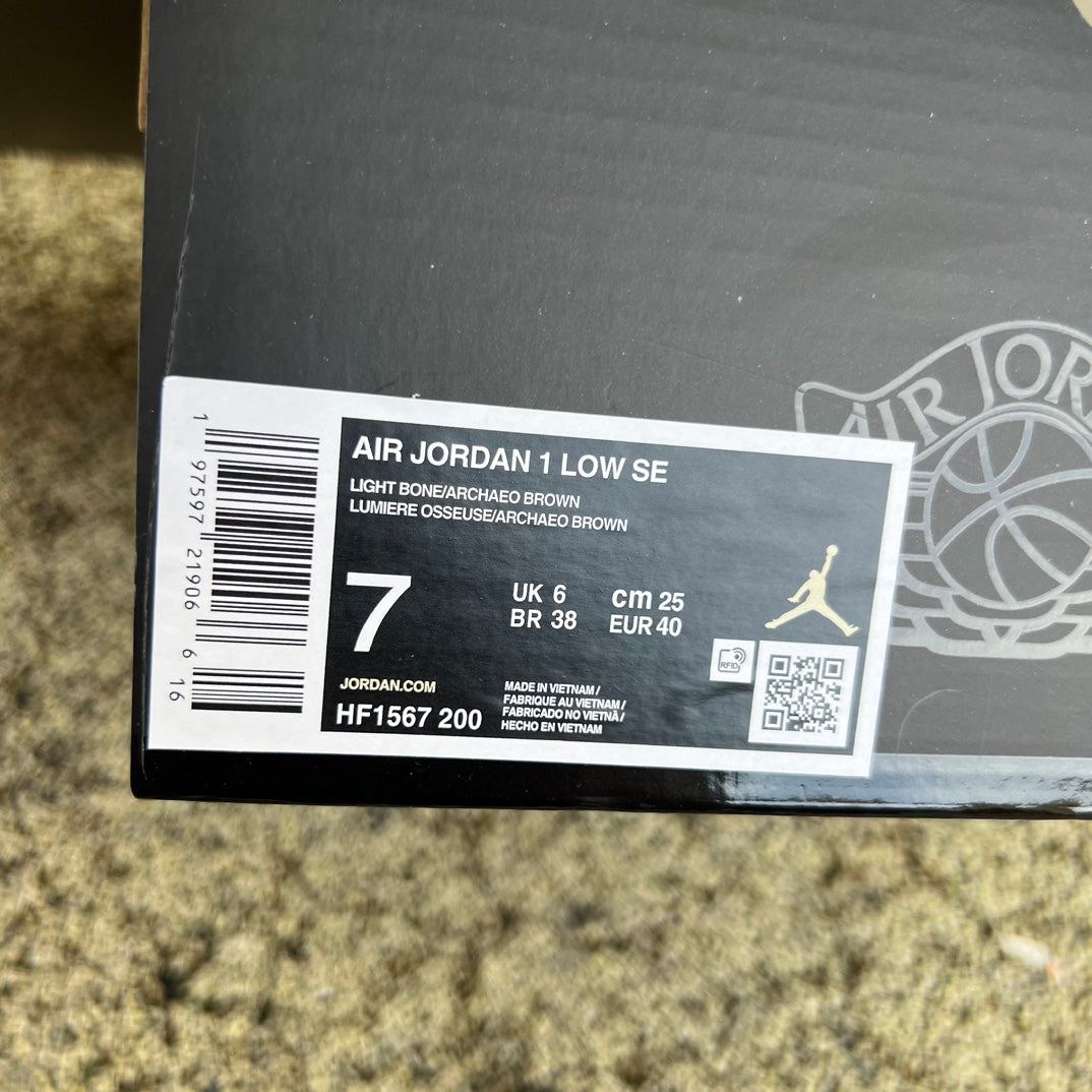 Air Jordan 1 Low SE V2 HF1567-200 - Fashion Sneaker1818