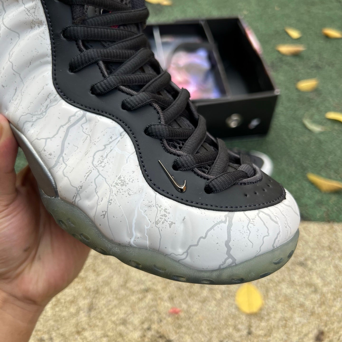 TEKKEN 8 x Nike Air Foamposite One Premium "Jin Kazama" HF6367-001