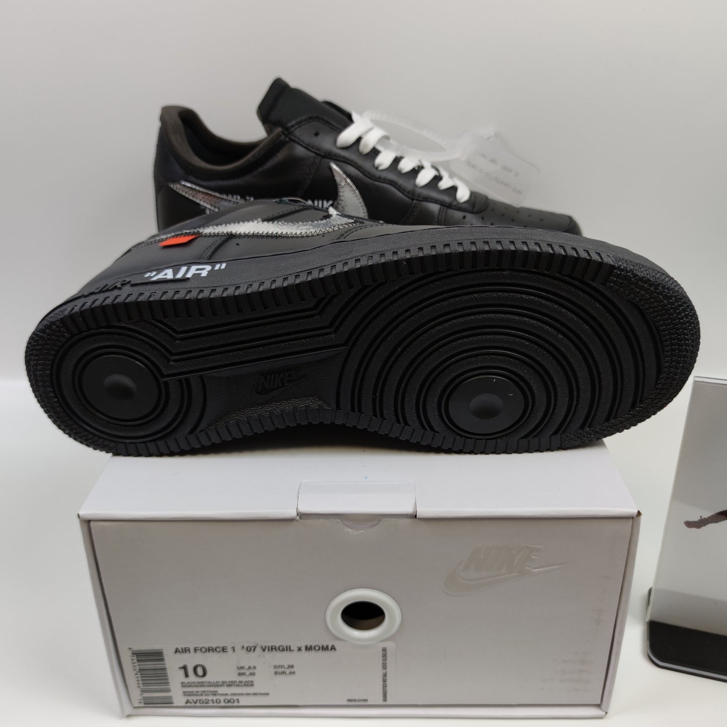 Off-White x MoMA x Nike Air Force 1 07 Virgil AV5210-001 - Fashion Sneaker1818