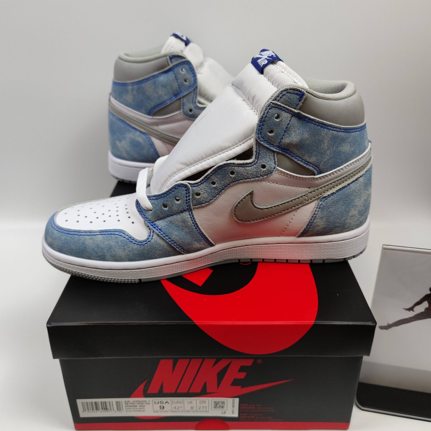 Air Jordan 1 High OG "Hyper Royal" 555088-402 - Fashion Sneaker1818