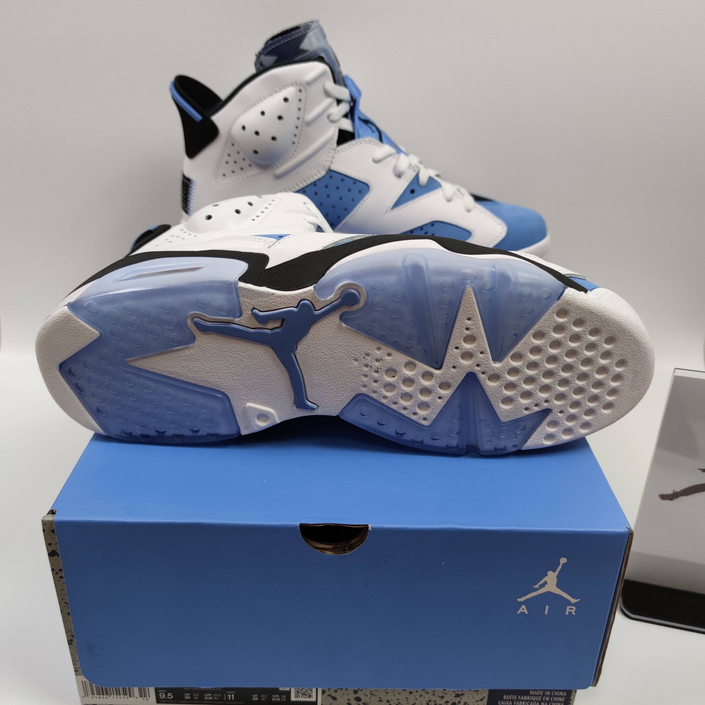 Air Jordan 6 Retro "University Blue" CT8529-410 - Fashion Sneaker1818