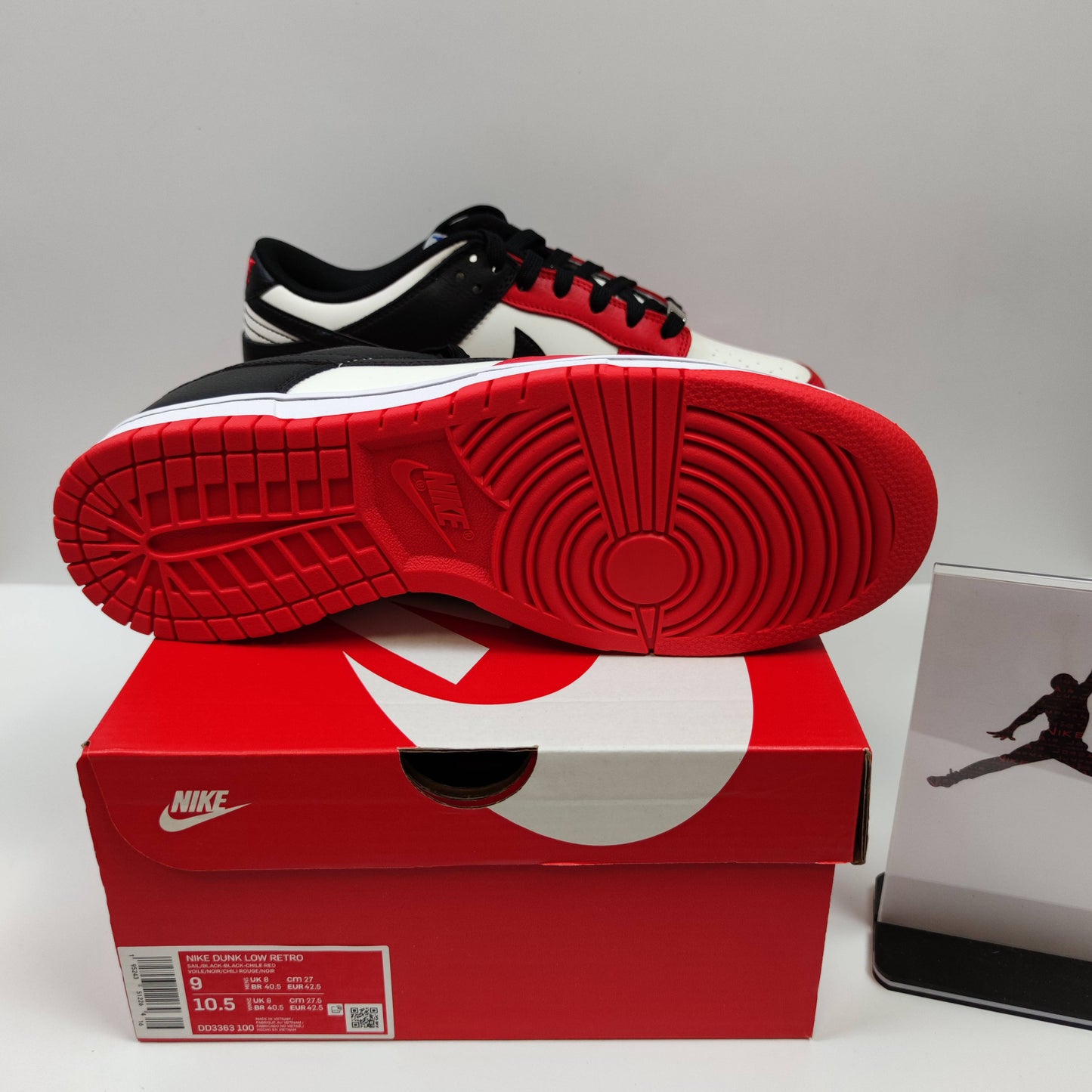 NBA x Nike Dunk Low EMB "Chicago" DD3363-100 - Fashion Sneaker1818