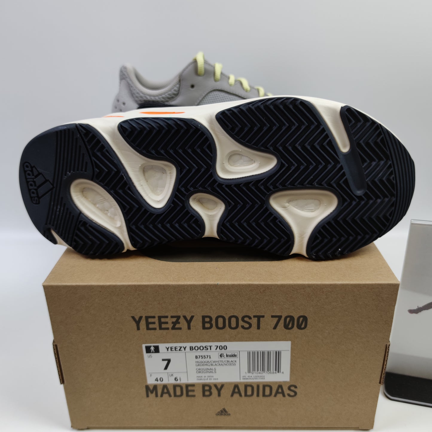 Adidas Originals Yeezy Boost 700 "Wave Runner" B75571 - Fashion Sneaker1818