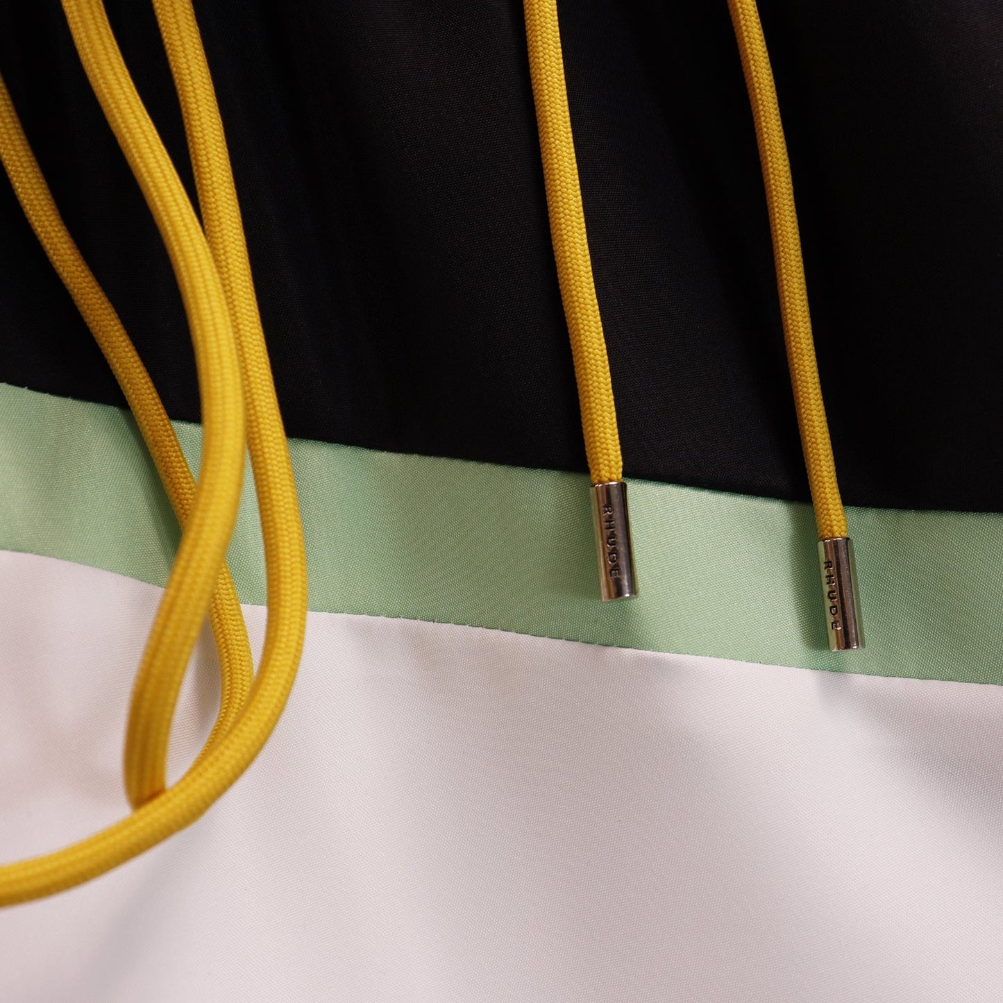 T-Shirt 018 - Fashion Sneaker1818