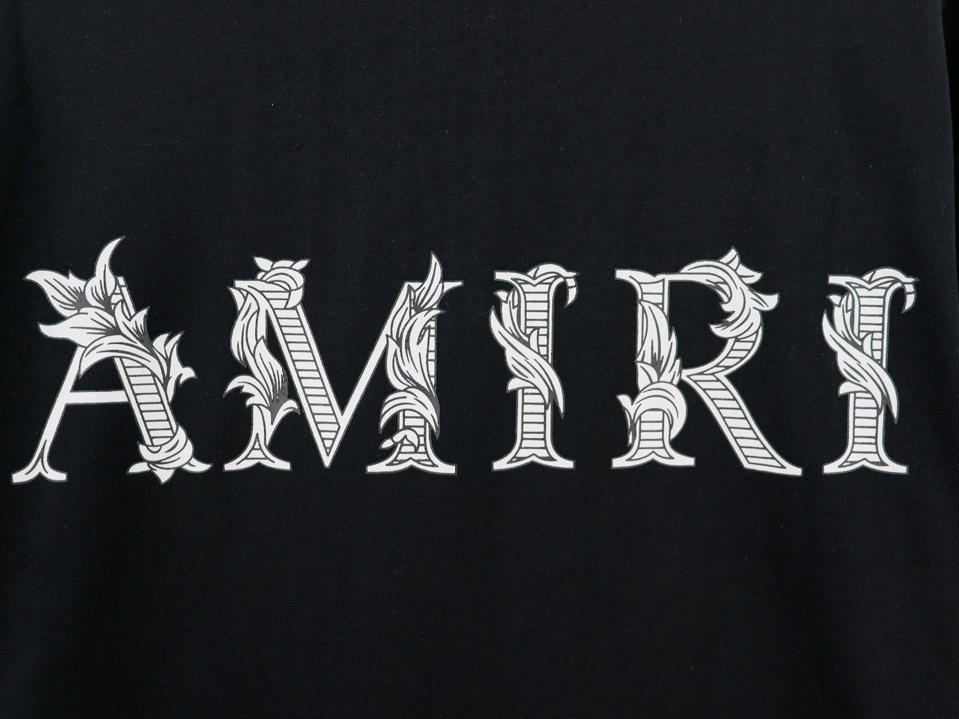 T-Shirt 002 - Fashion Sneaker1818