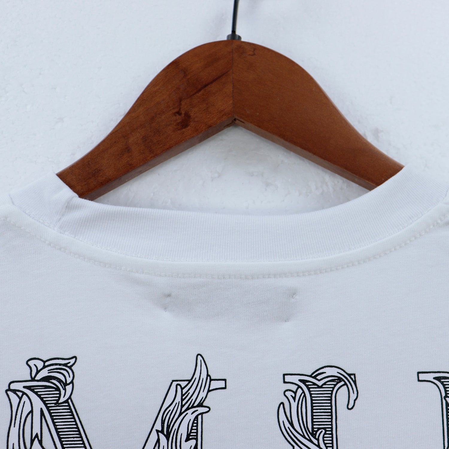 T-Shirt 005 - Fashion Sneaker1818