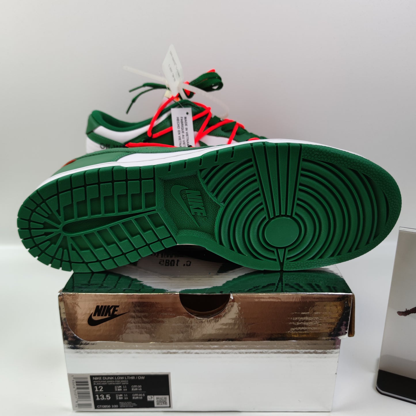 Off-White x Nike Dunk Low LTHR OW CT0856-100 - Fashion Sneaker1818