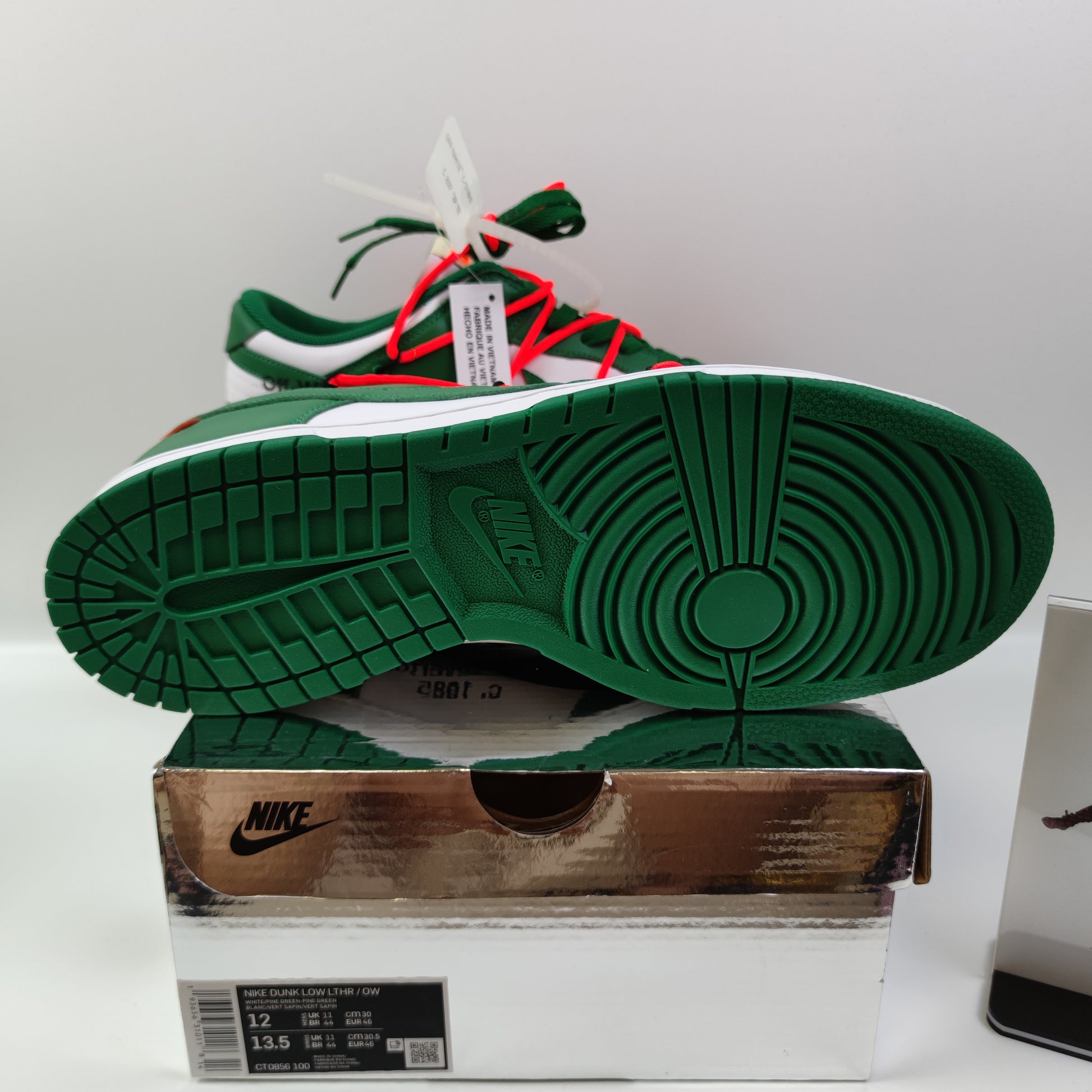 Off-White x Nike Dunk Low LTHR OW CT0856-100 - Fashion Sneaker1818