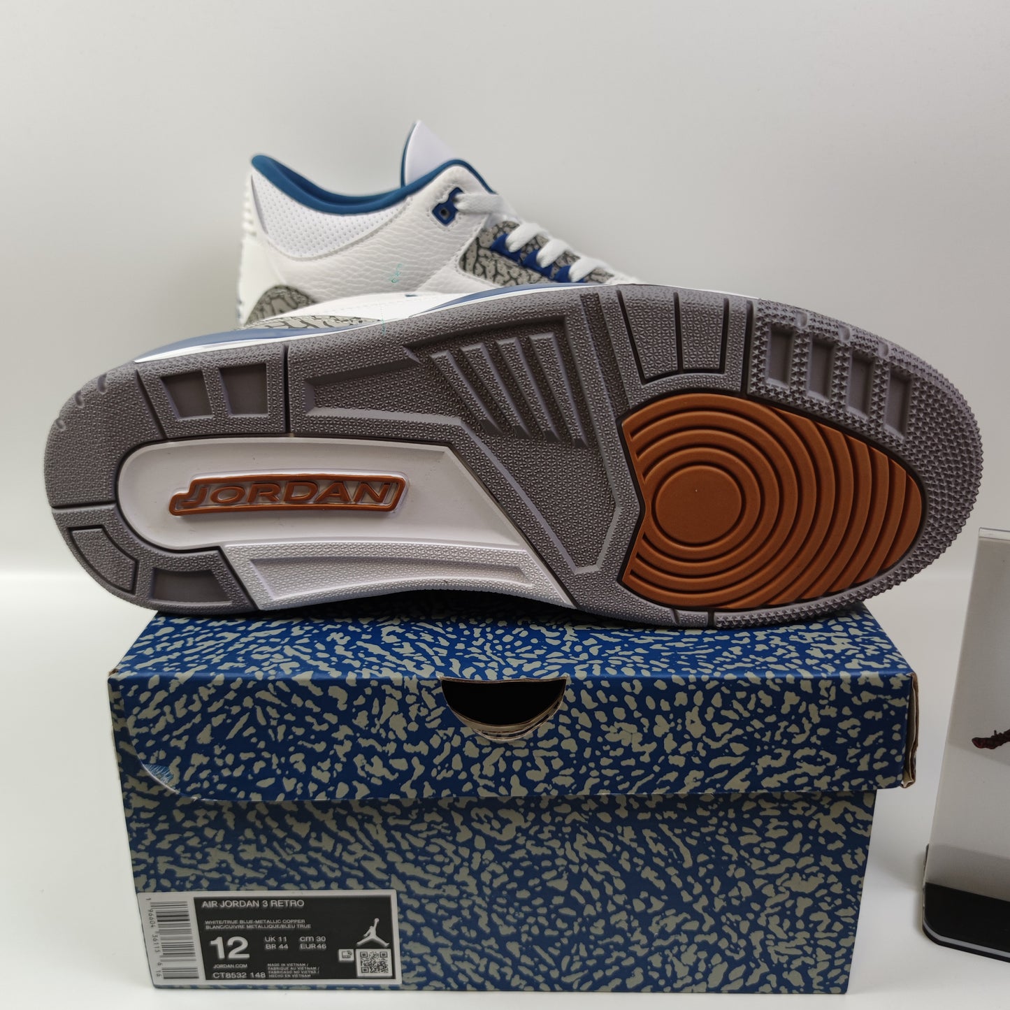 Air Jordan 3 Retro "White and True Blue" CT8532-148 - Fashion Sneaker1818