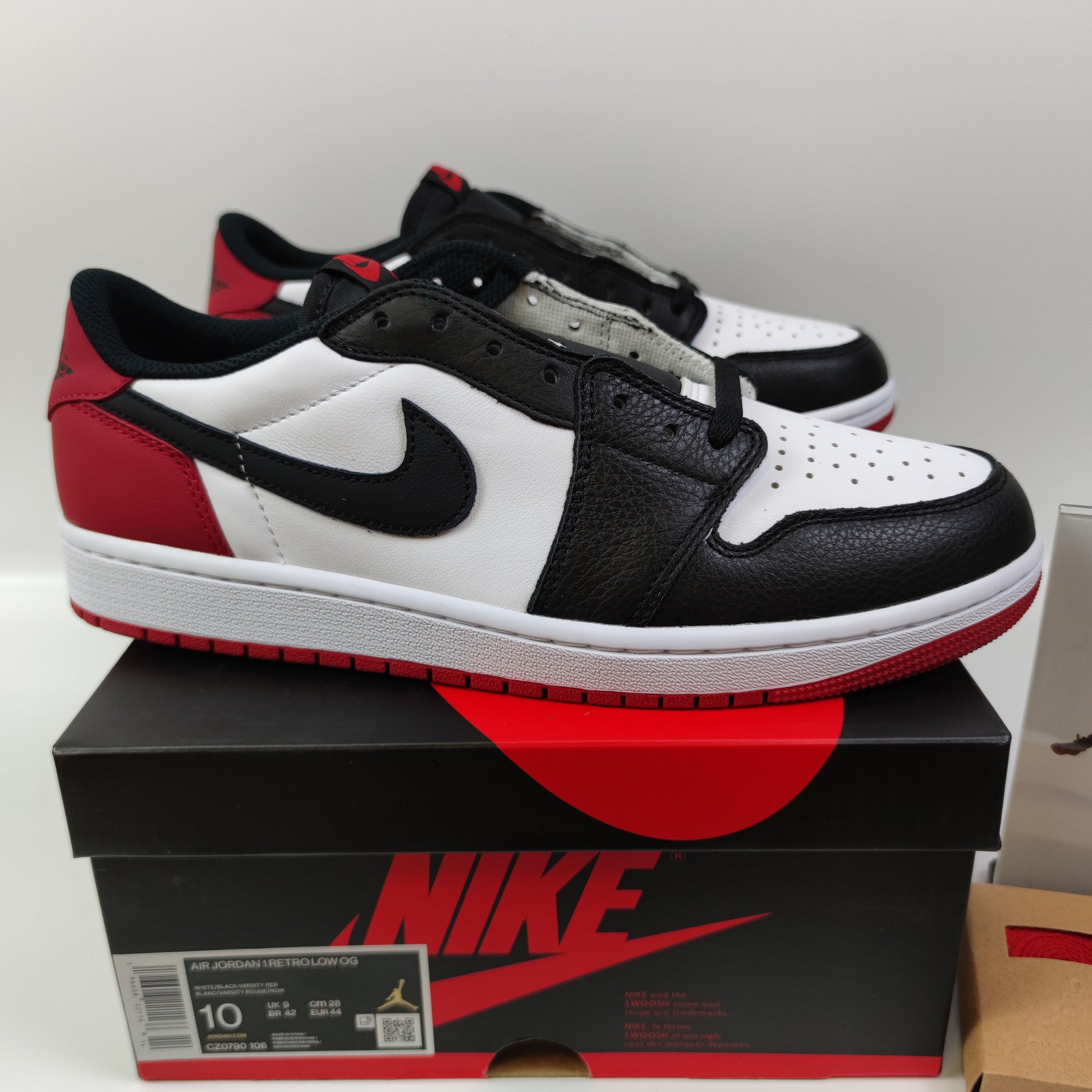 Air Jordan 1 Low OG "Black Toe" CZ0790-106 - Fashion Sneaker1818