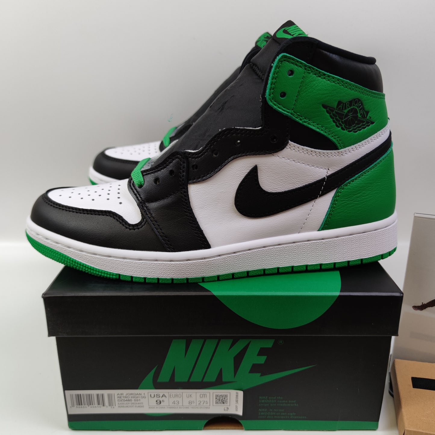 Air Jordan 1 High OG "Black and Lucky Green" DZ5485-031 - Fashion Sneaker1818