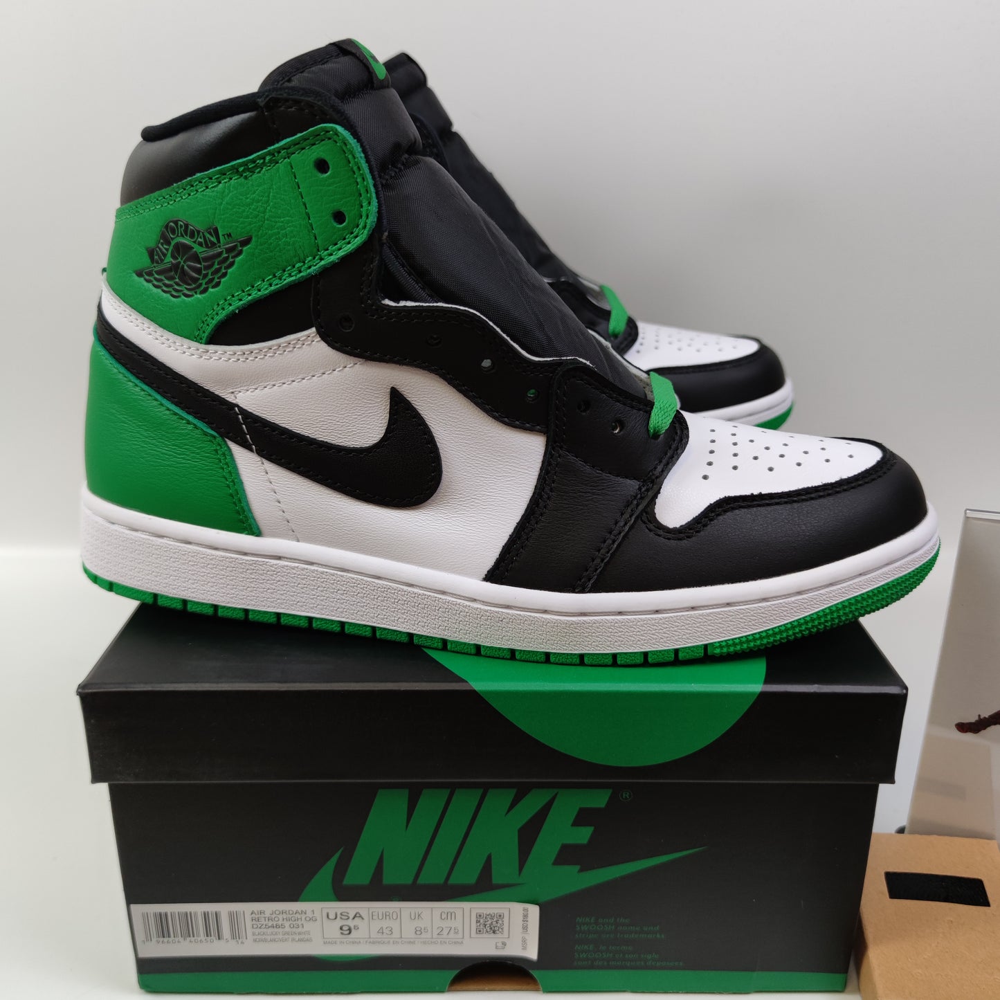 Air Jordan 1 High OG "Black and Lucky Green" DZ5485-031 - Fashion Sneaker1818