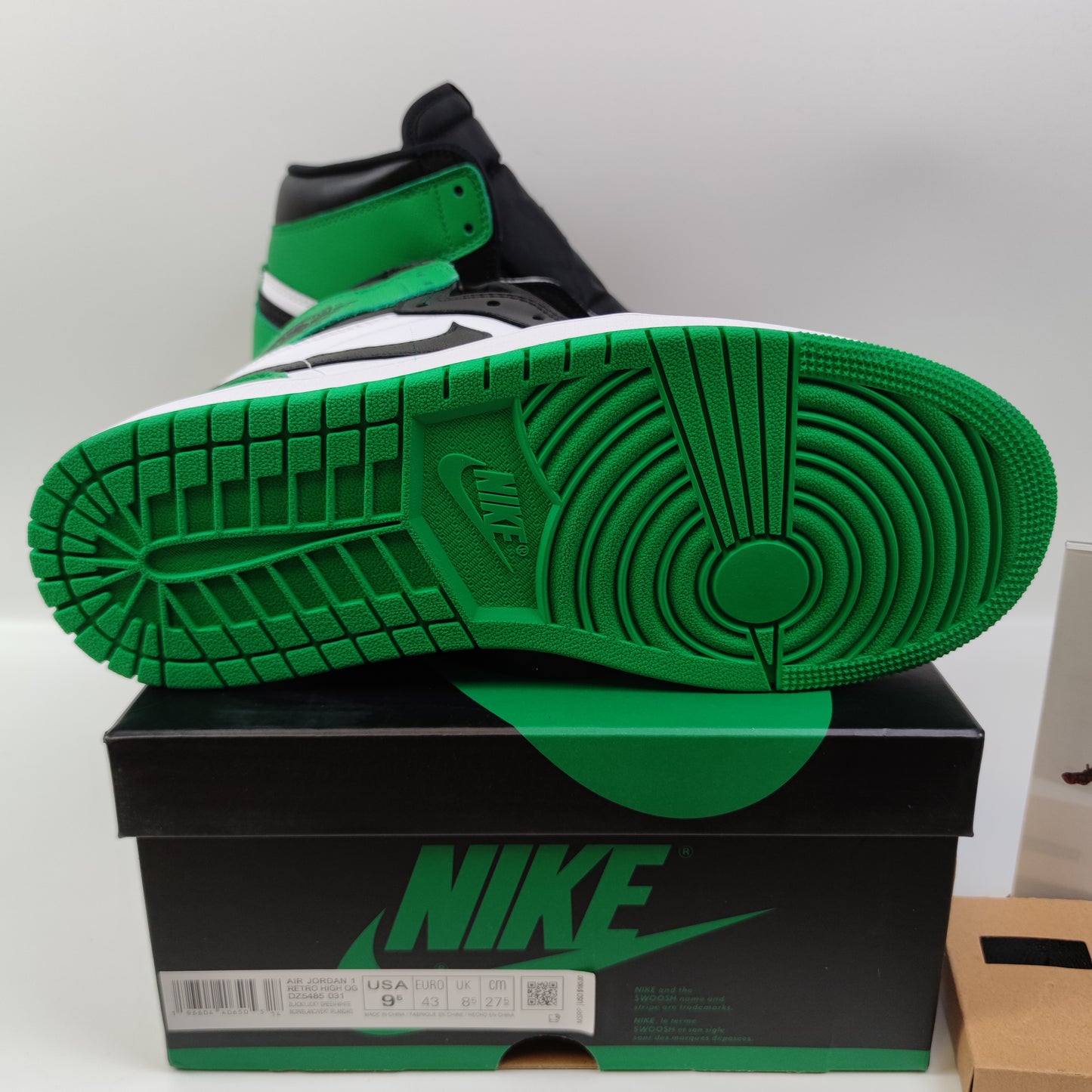 Air Jordan 1 High OG "Black and Lucky Green" DZ5485-031 - Fashion Sneaker1818