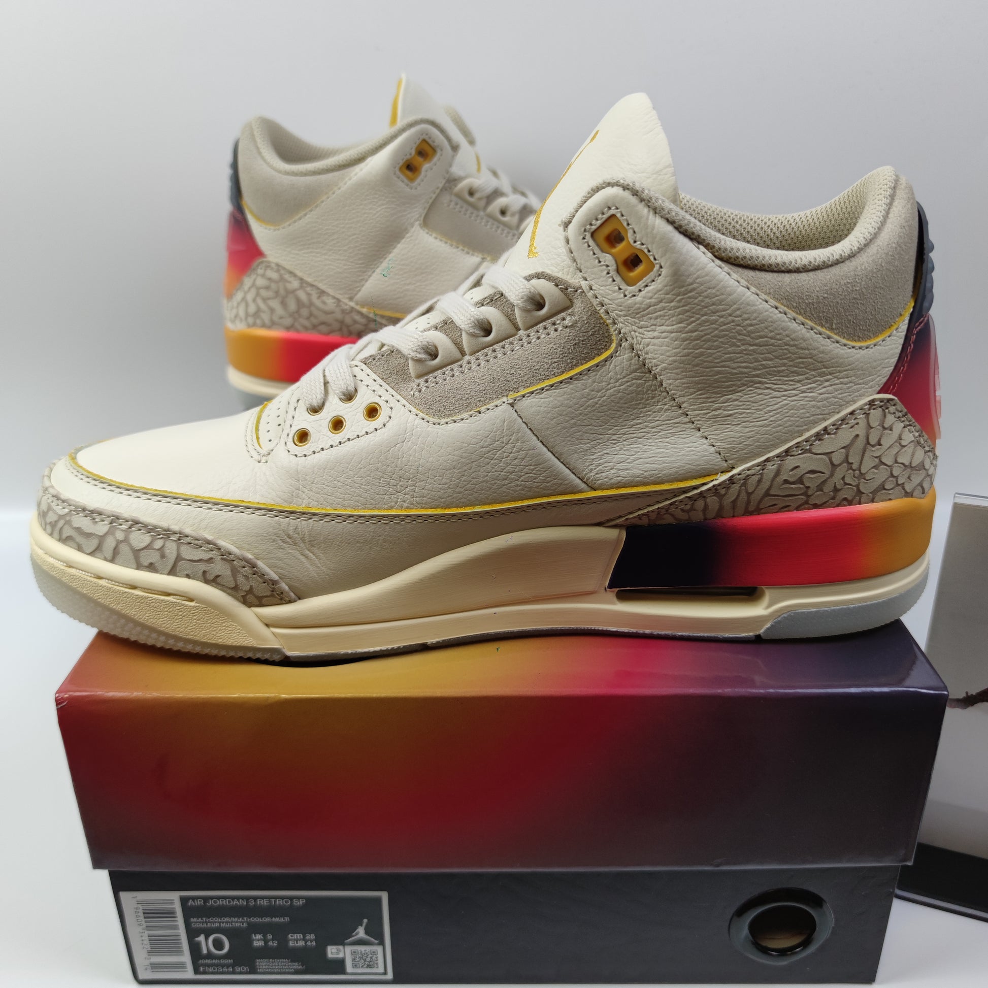 J Balvin x Air Jordan 3 Retro SP FN0344-901 - Fashion Sneaker1818