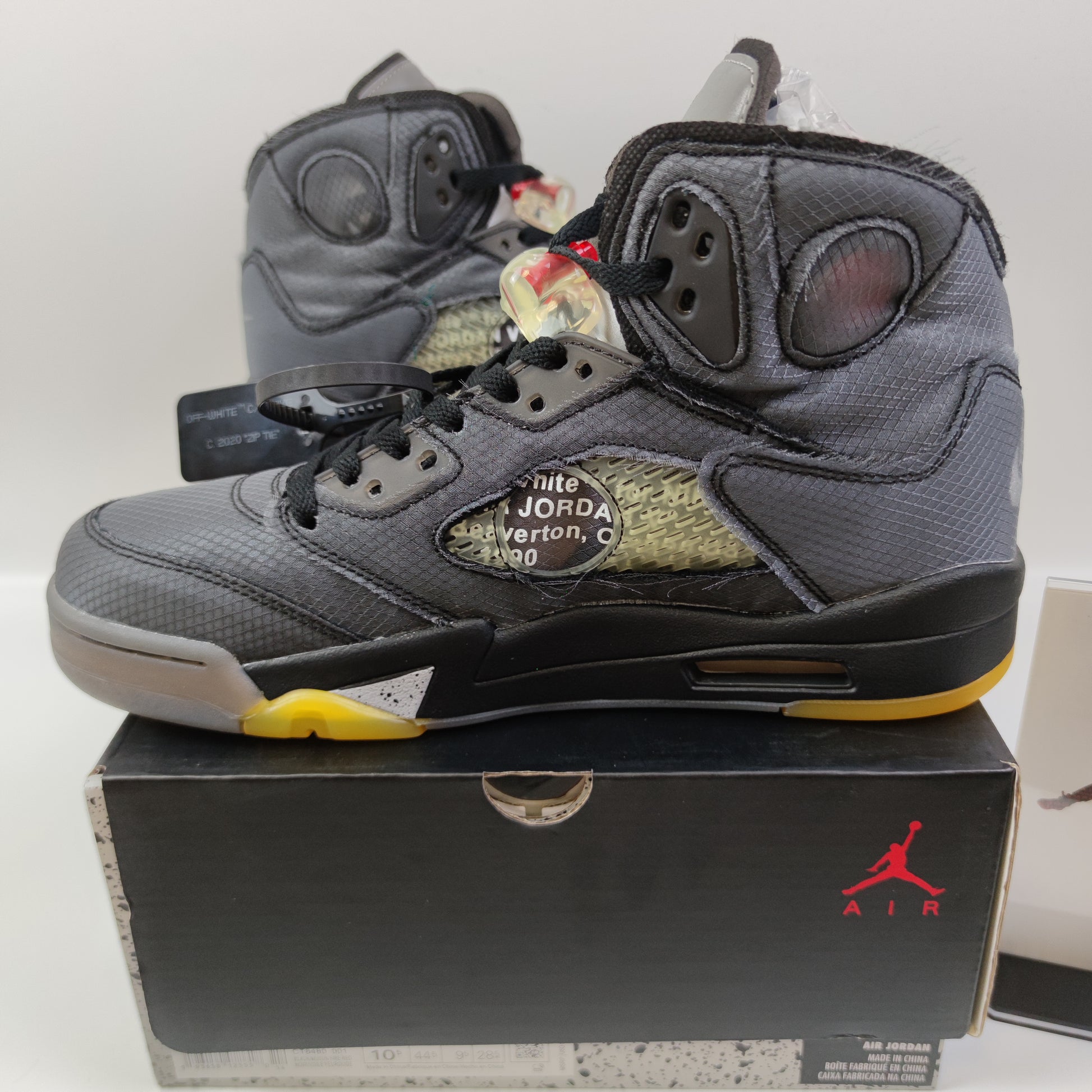 Off-White x Air Jordan 5 Retro SP CT8480-001 - Fashion Sneaker1818