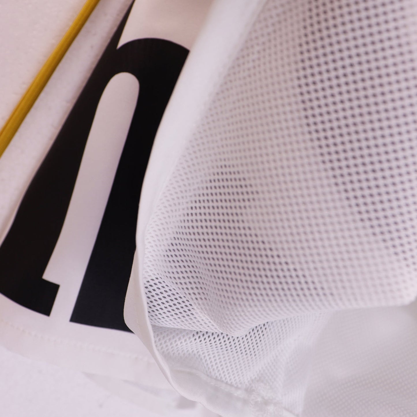 T-Shirt 018 - Fashion Sneaker1818