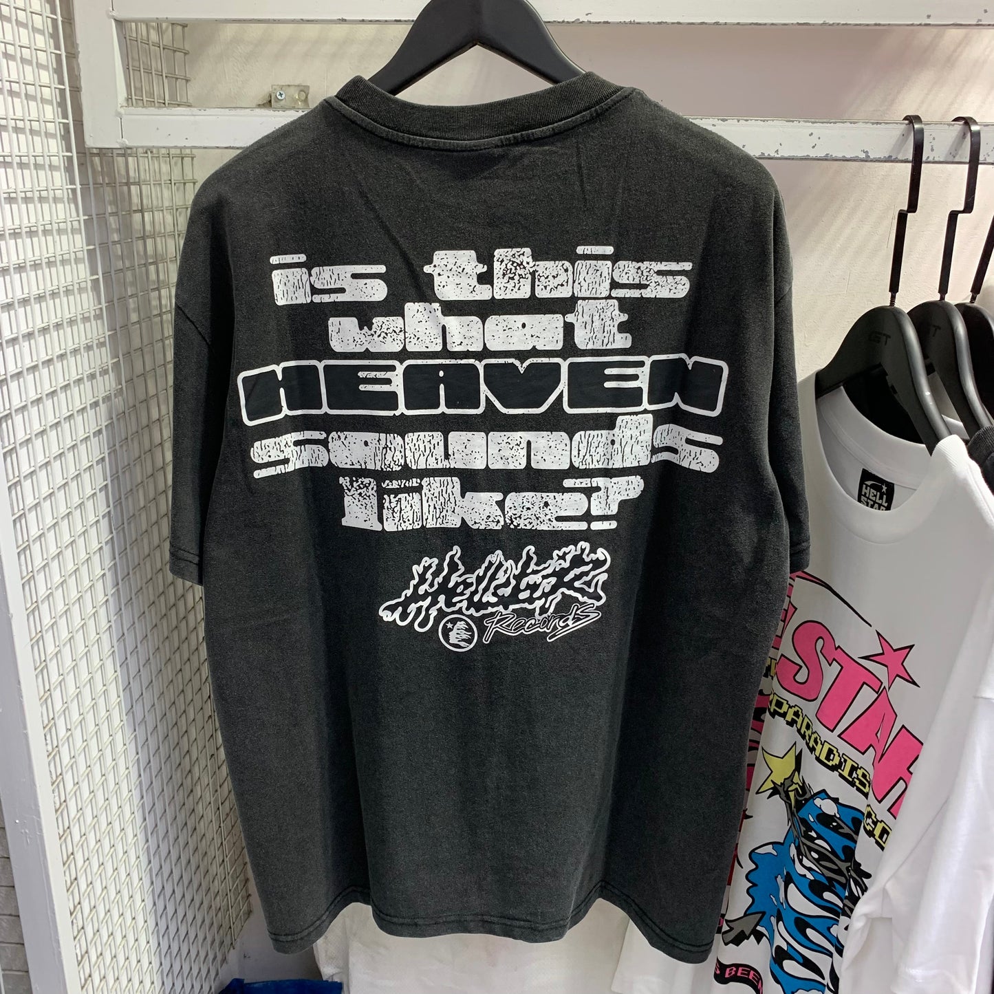 T-Shirt 030 - Fashion Sneaker1818