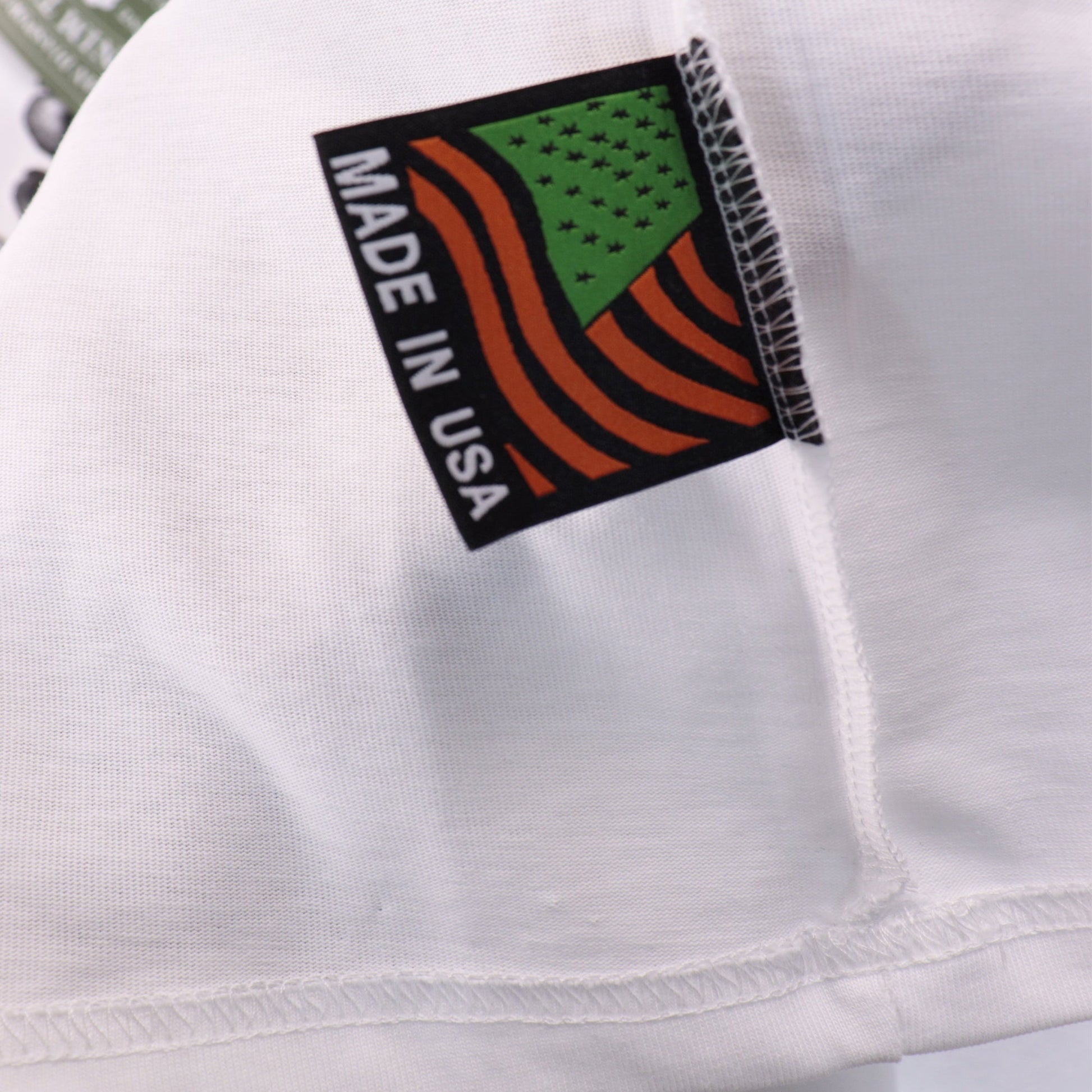 T-Shirt 001 - Fashion Sneaker1818