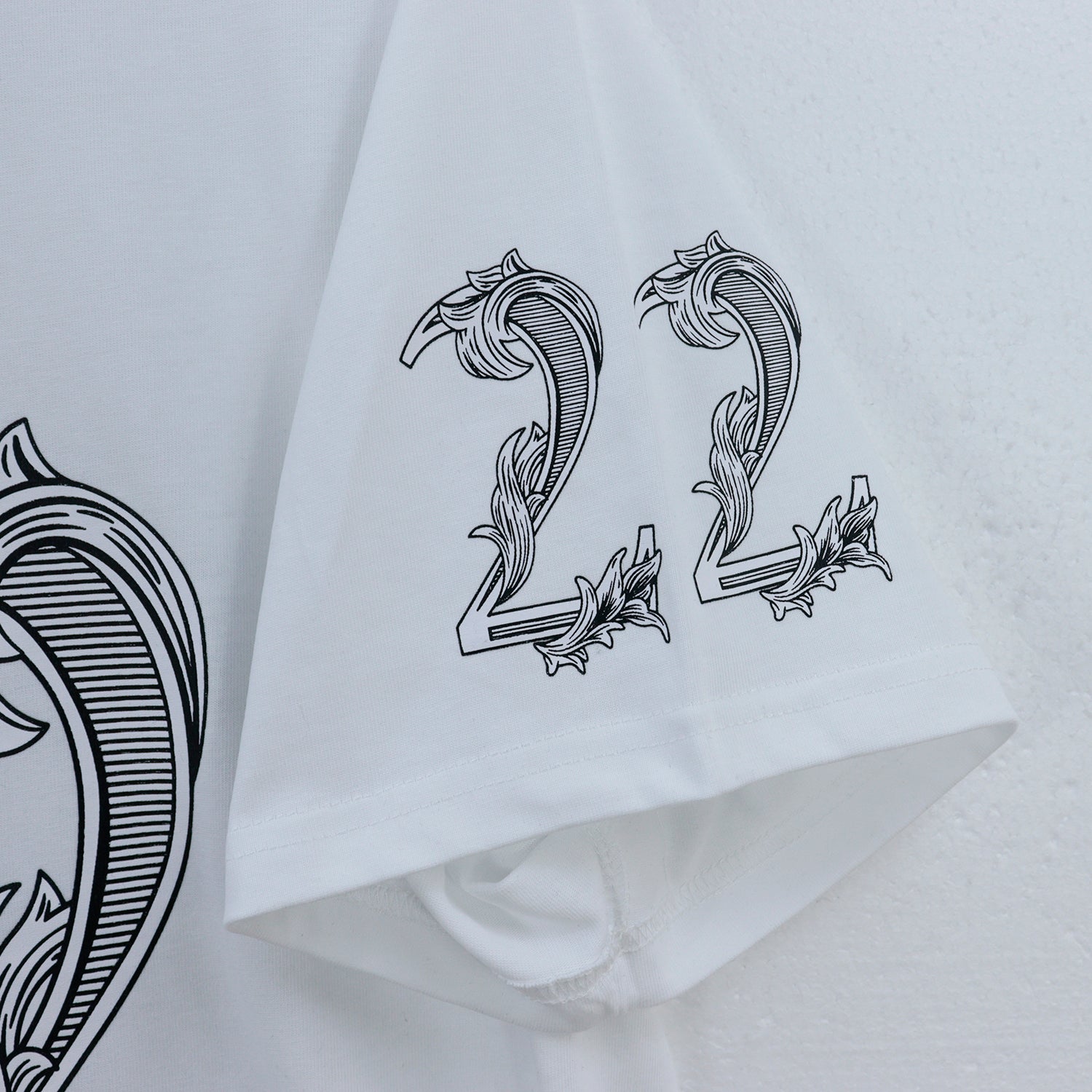 T-Shirt 005 - Fashion Sneaker1818