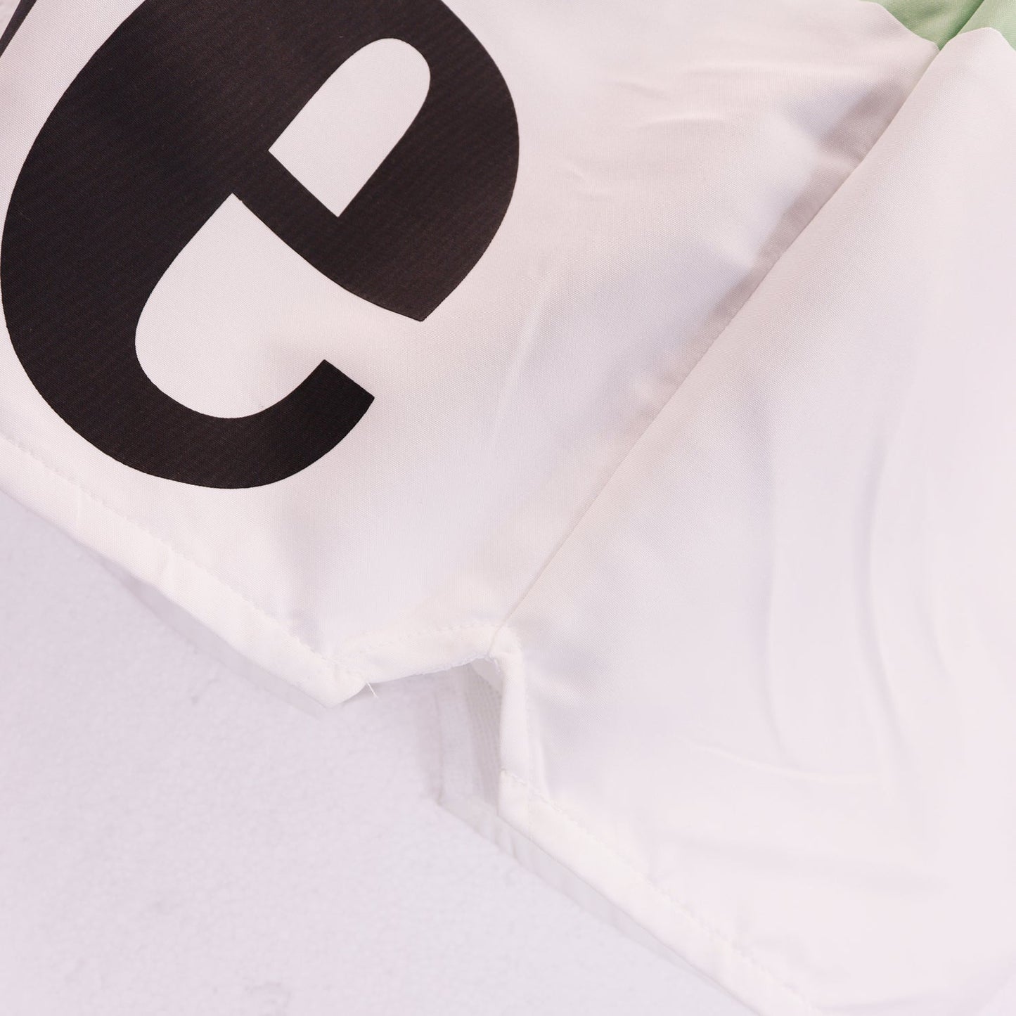 T-Shirt 018 - Fashion Sneaker1818