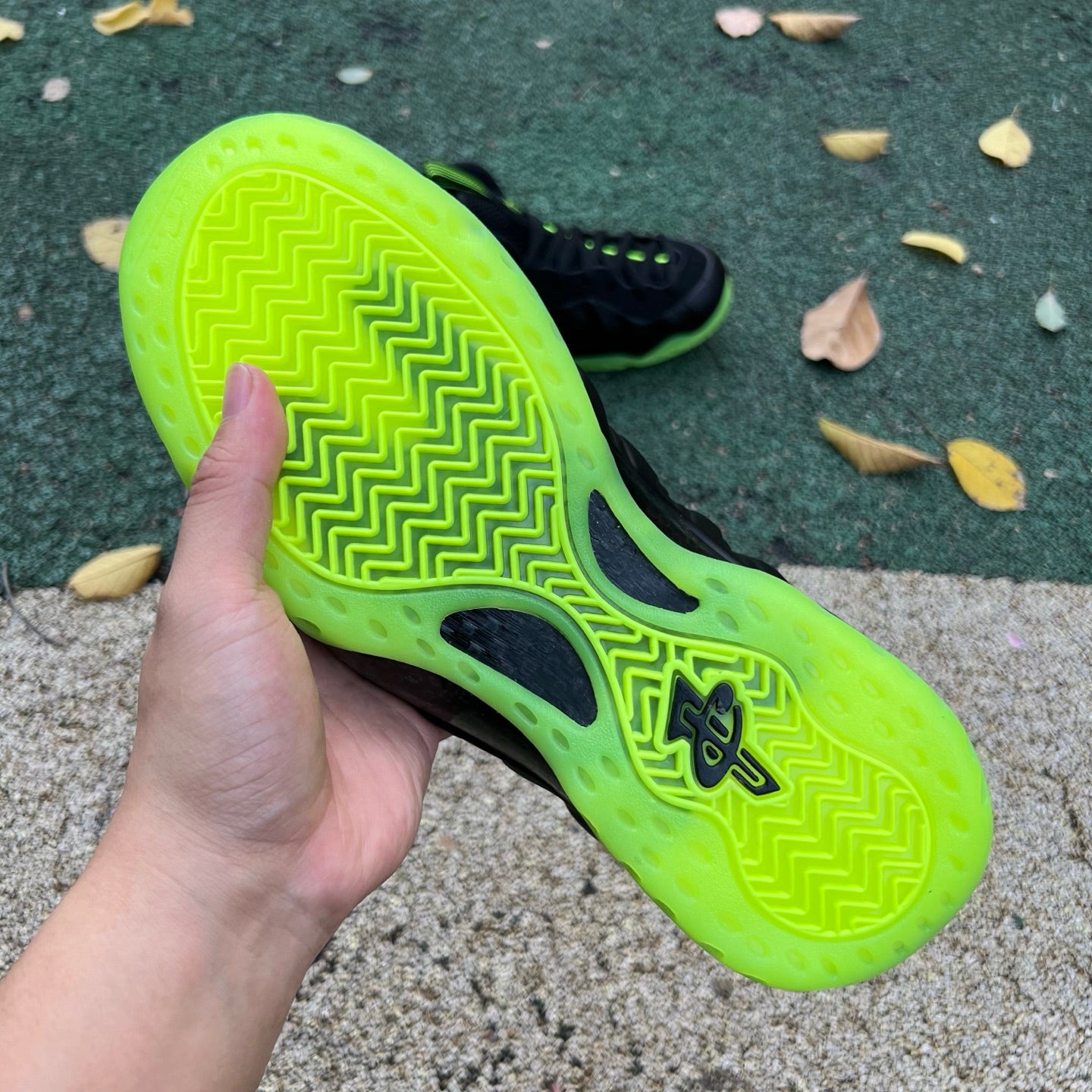 Nike Air Foamposite One HF2902-001 - Yiwu Misiyou E-commerce Co., Ltd.