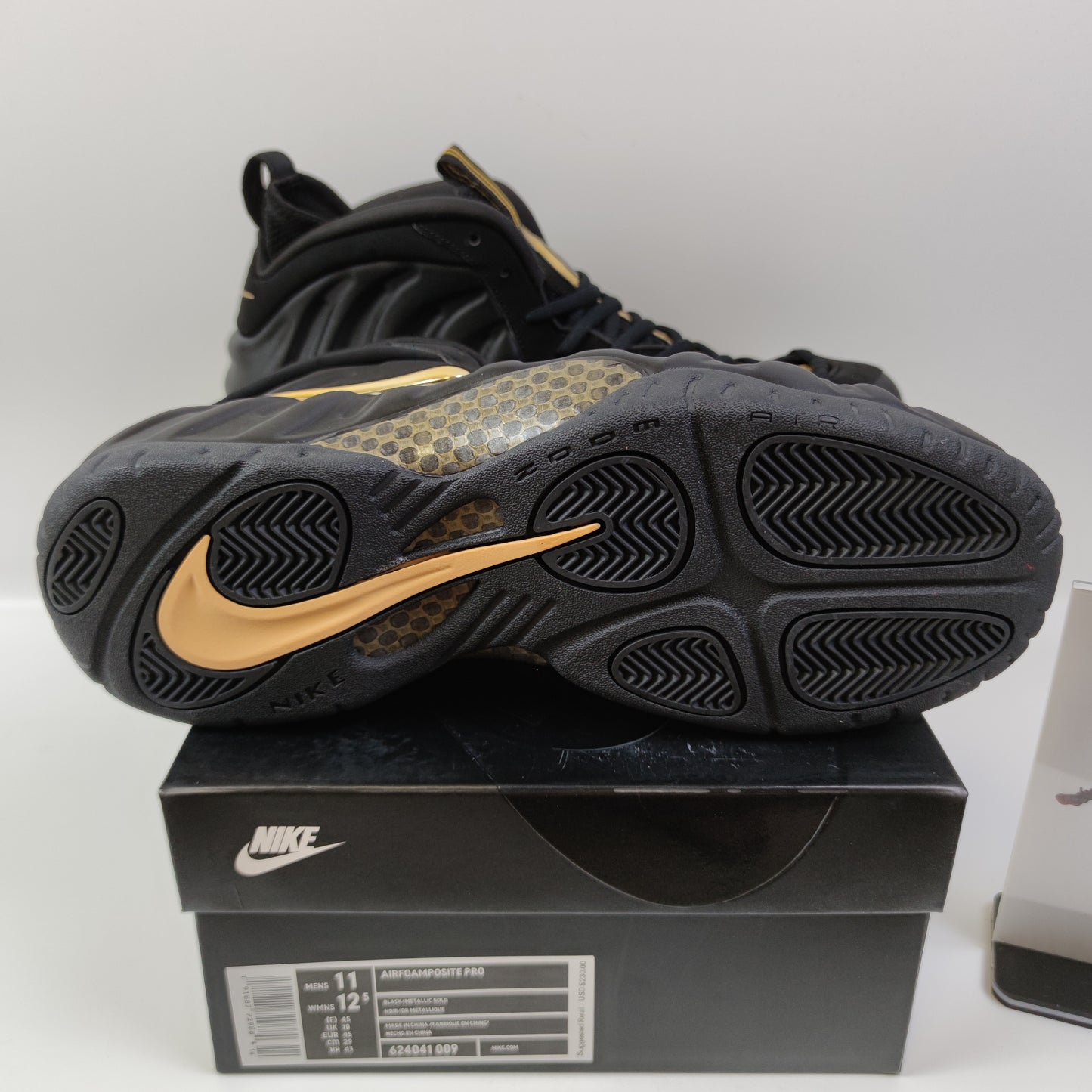 Nike Foamposite Pro black metallic gold 624041-009 - Fashion Sneaker1818