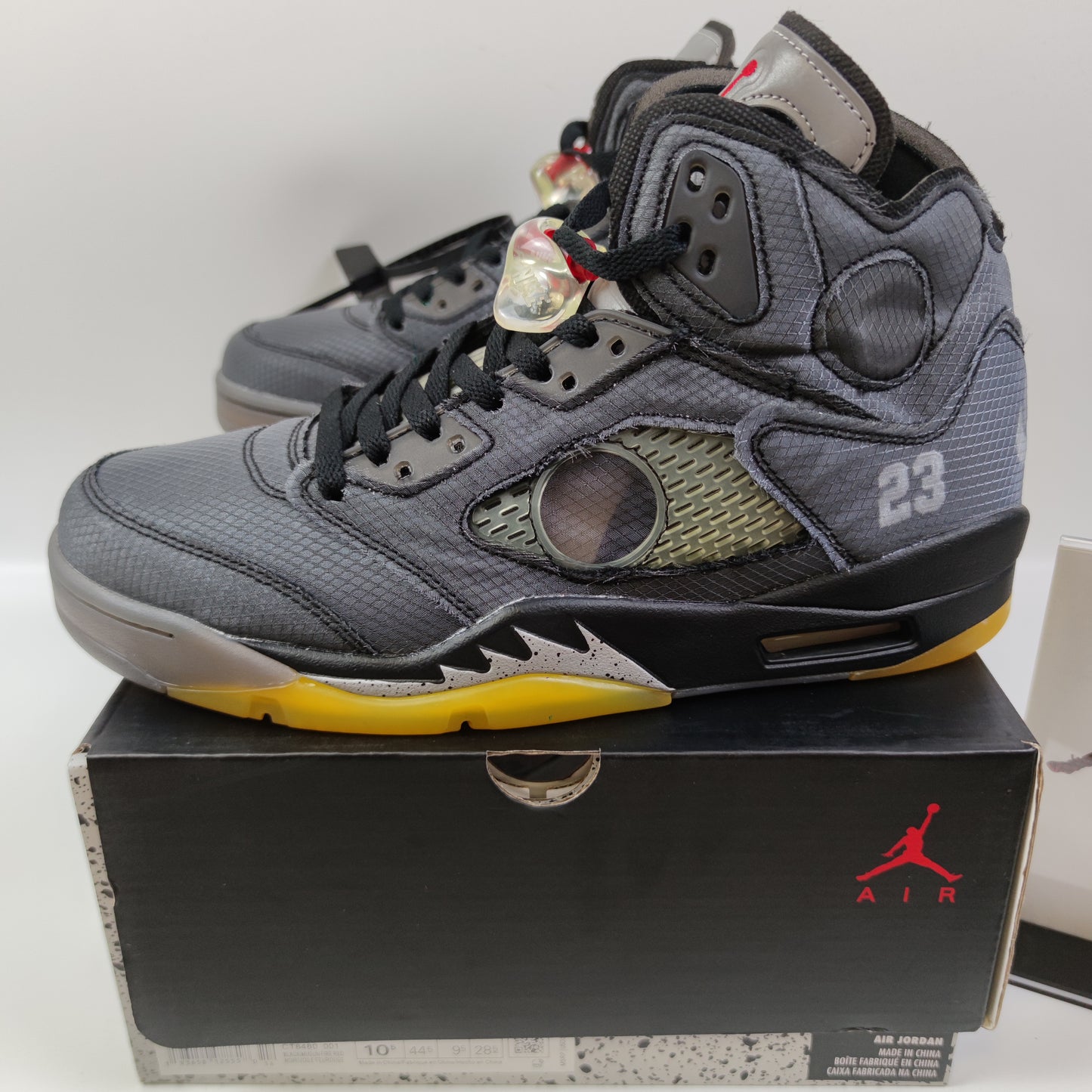 Off-White x Air Jordan 5 Retro SP CT8480-001 - Fashion Sneaker1818