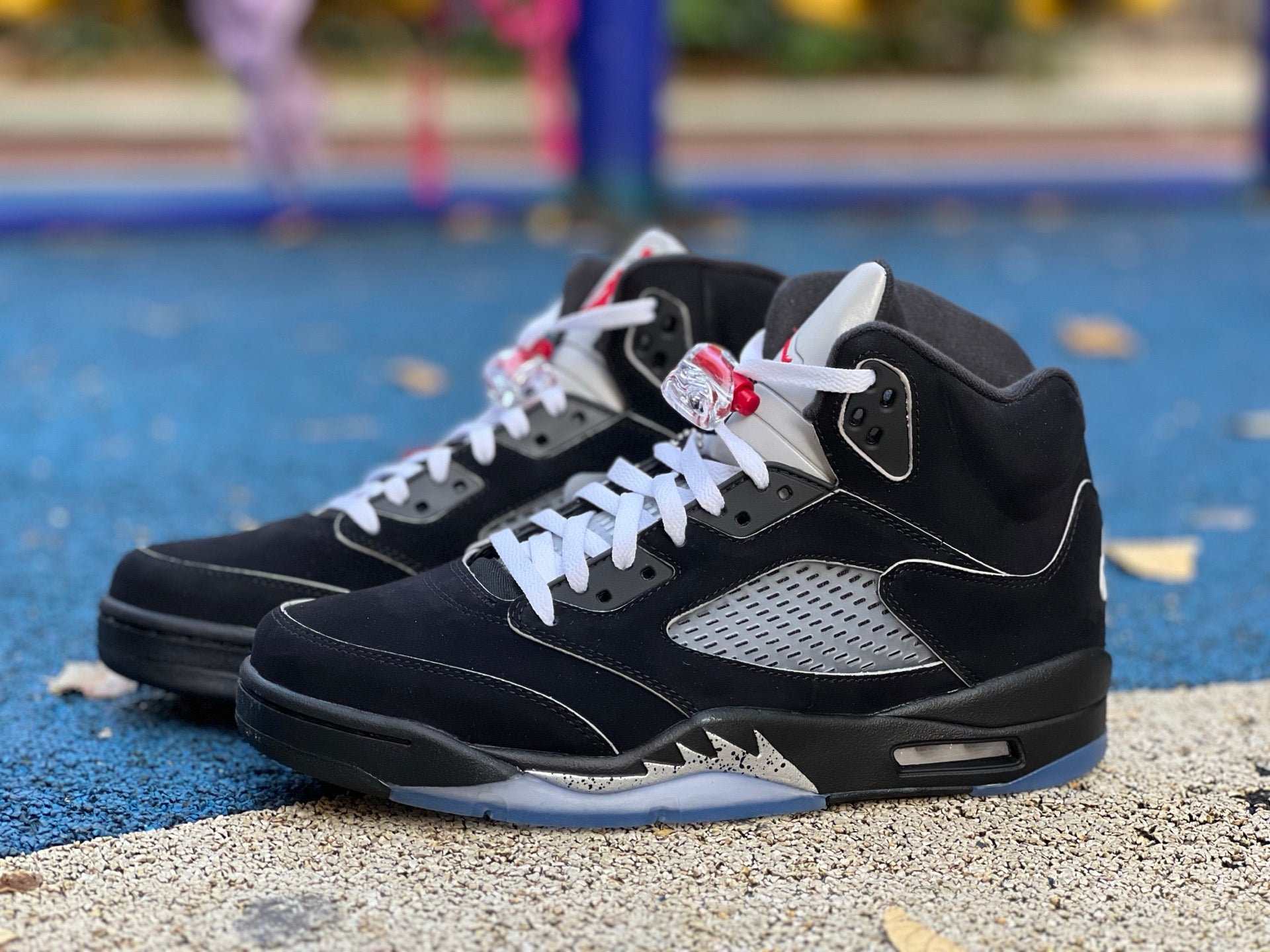Air Jordan 5 "Black Metallic Reimagined" HF3975-001 - Yiwu Misiyou E-commerce Co., Ltd.