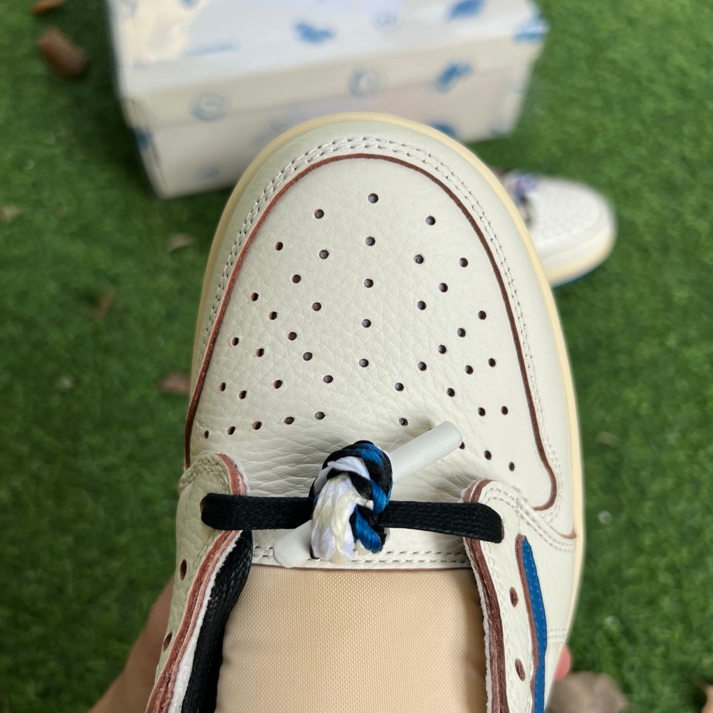 Travis Scott x Air Jordan 1 Low OG DM7866-104 - Yiwu Misiyou E-commerce Co., Ltd.