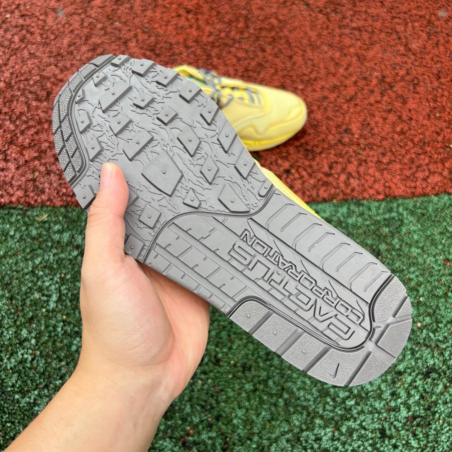 Travis Scott x Nike Air Max 1 "saturn gold" DO9392-700 - Yiwu Misiyou E-commerce Co., Ltd.