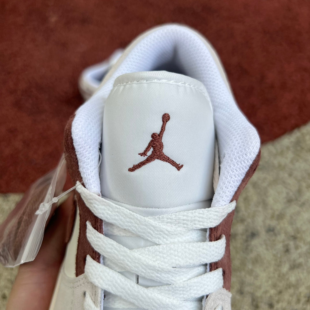 Air Jordan 1 Low SE V2 HF1567-200 - Fashion Sneaker1818