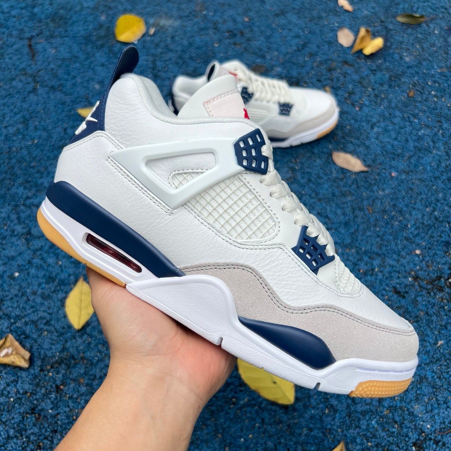 Air Jordan 4 Retro SB Navy DR5415-100