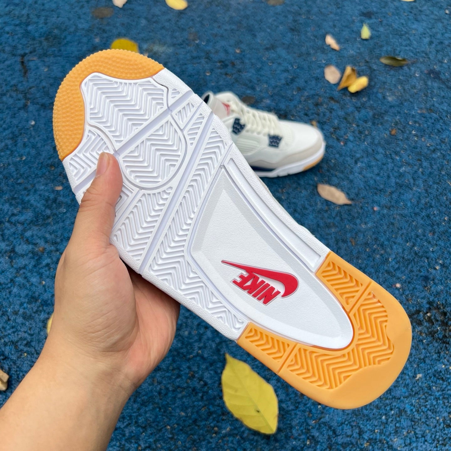 Air Jordan 4 Retro SB Navy DR5415-100