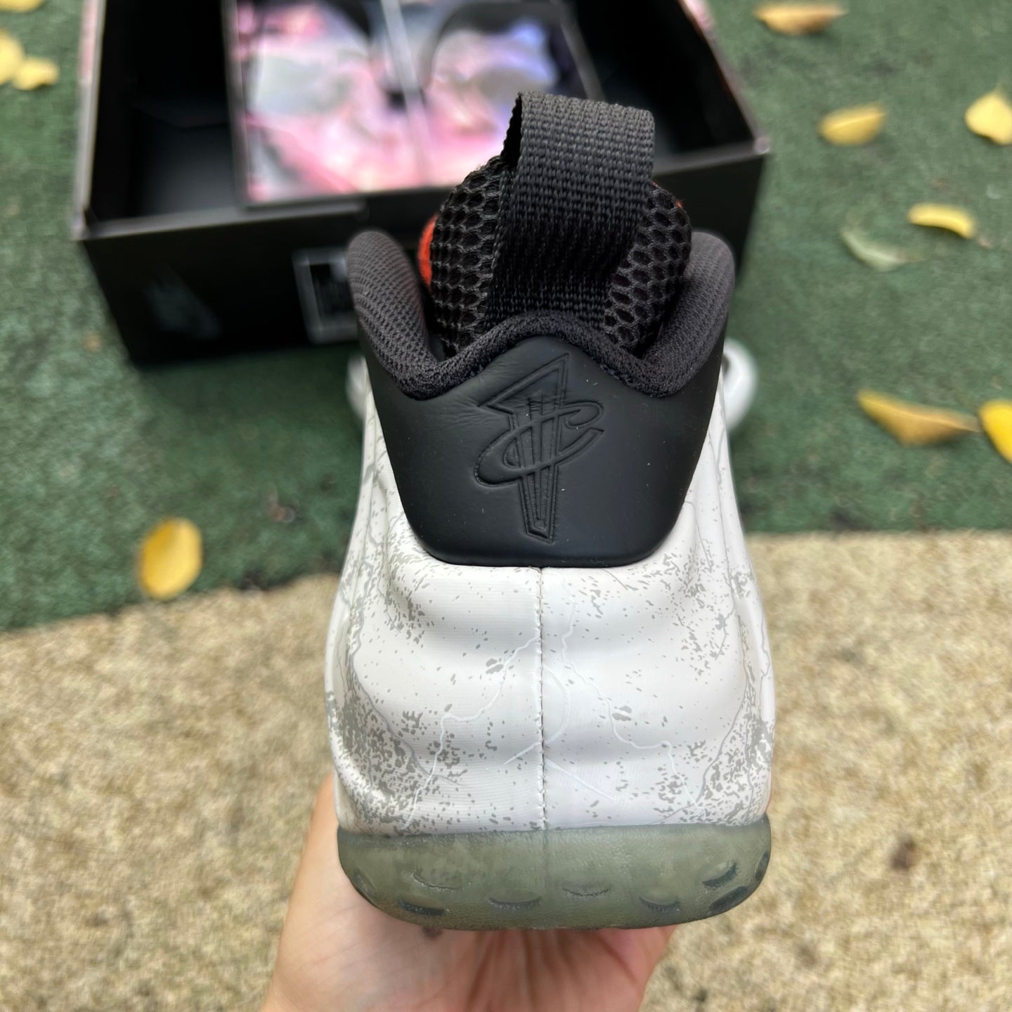 TEKKEN 8 x Nike Air Foamposite One Premium "Jin Kazama" HF6367-001