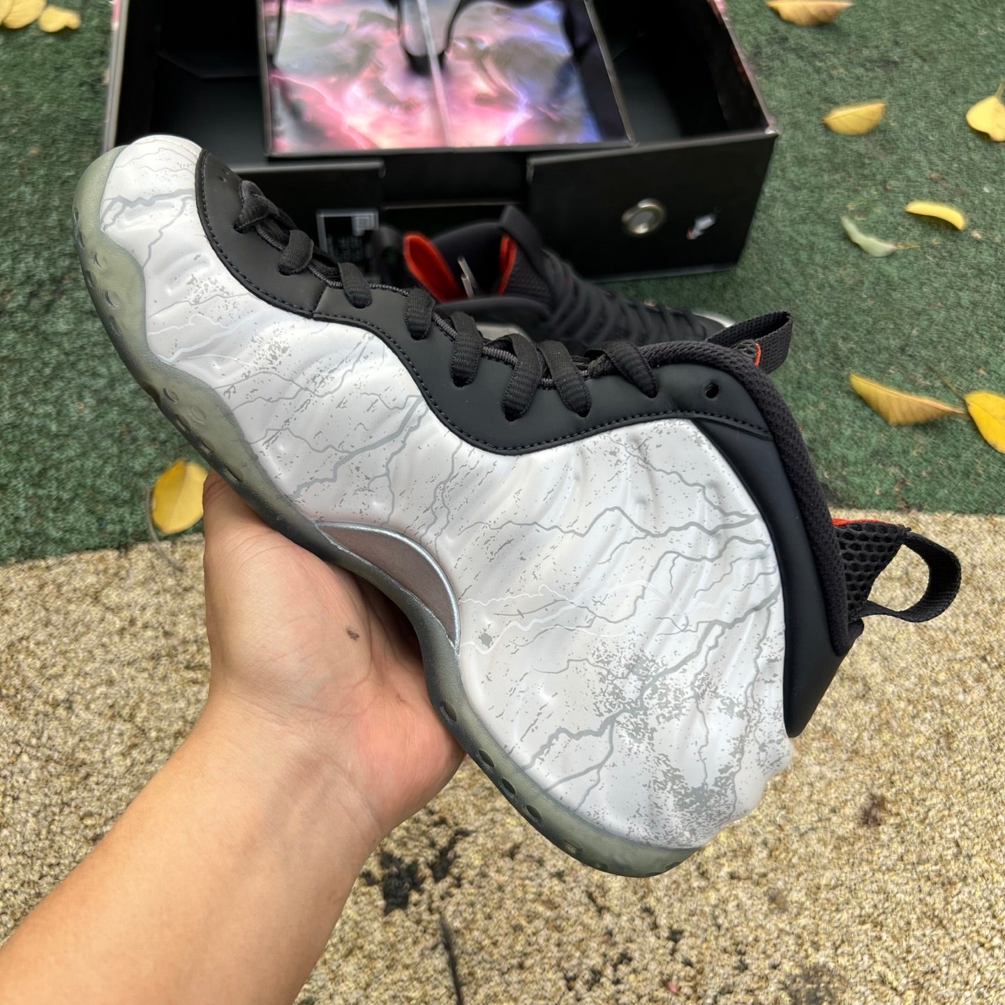 TEKKEN 8 x Nike Air Foamposite One Premium "Jin Kazama" HF6367-001