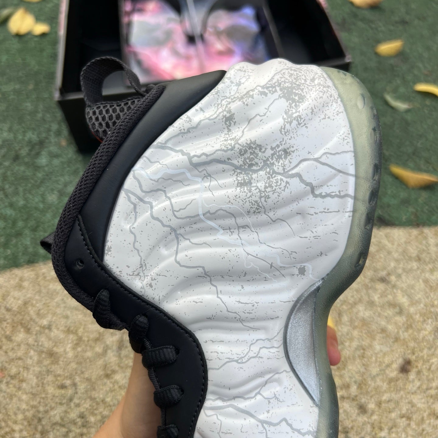 TEKKEN 8 x Nike Air Foamposite One Premium "Jin Kazama" HF6367-001