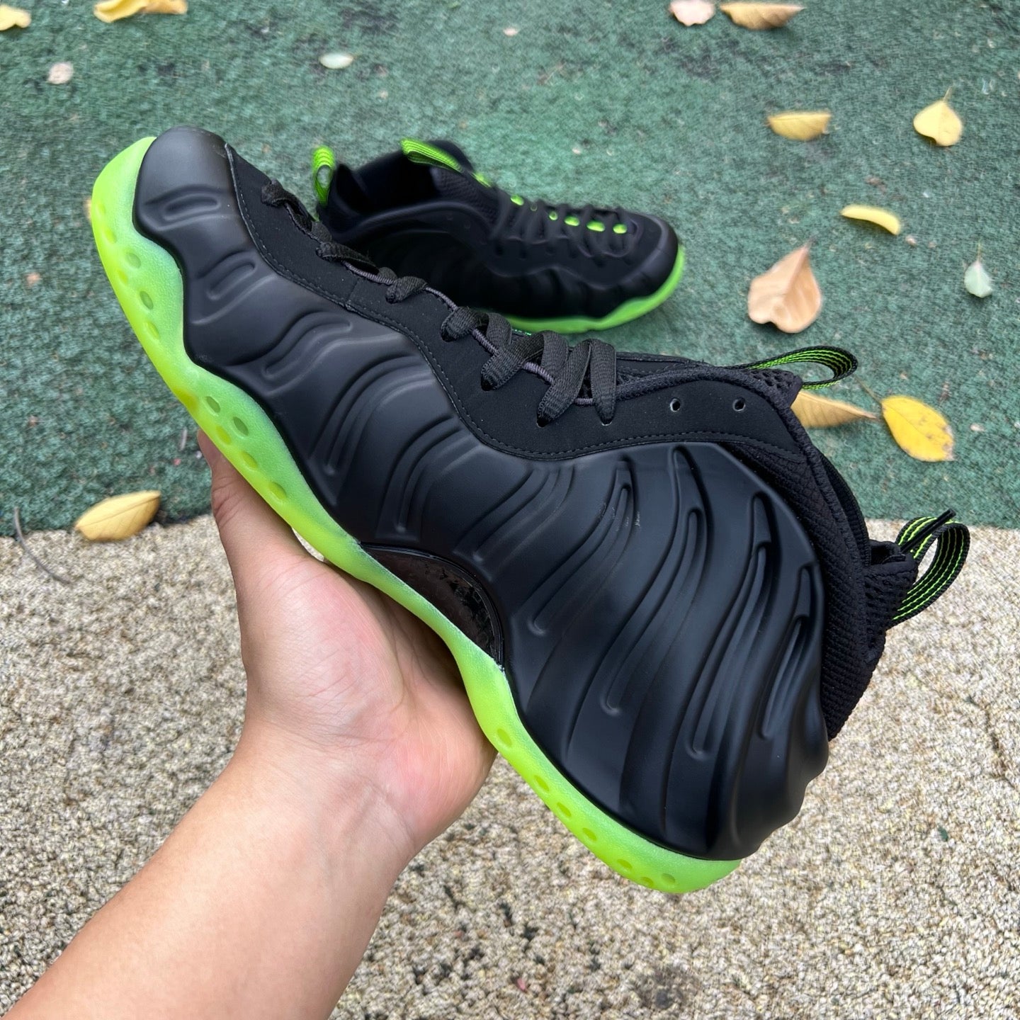 Nike Air Foamposite One HF2902-001