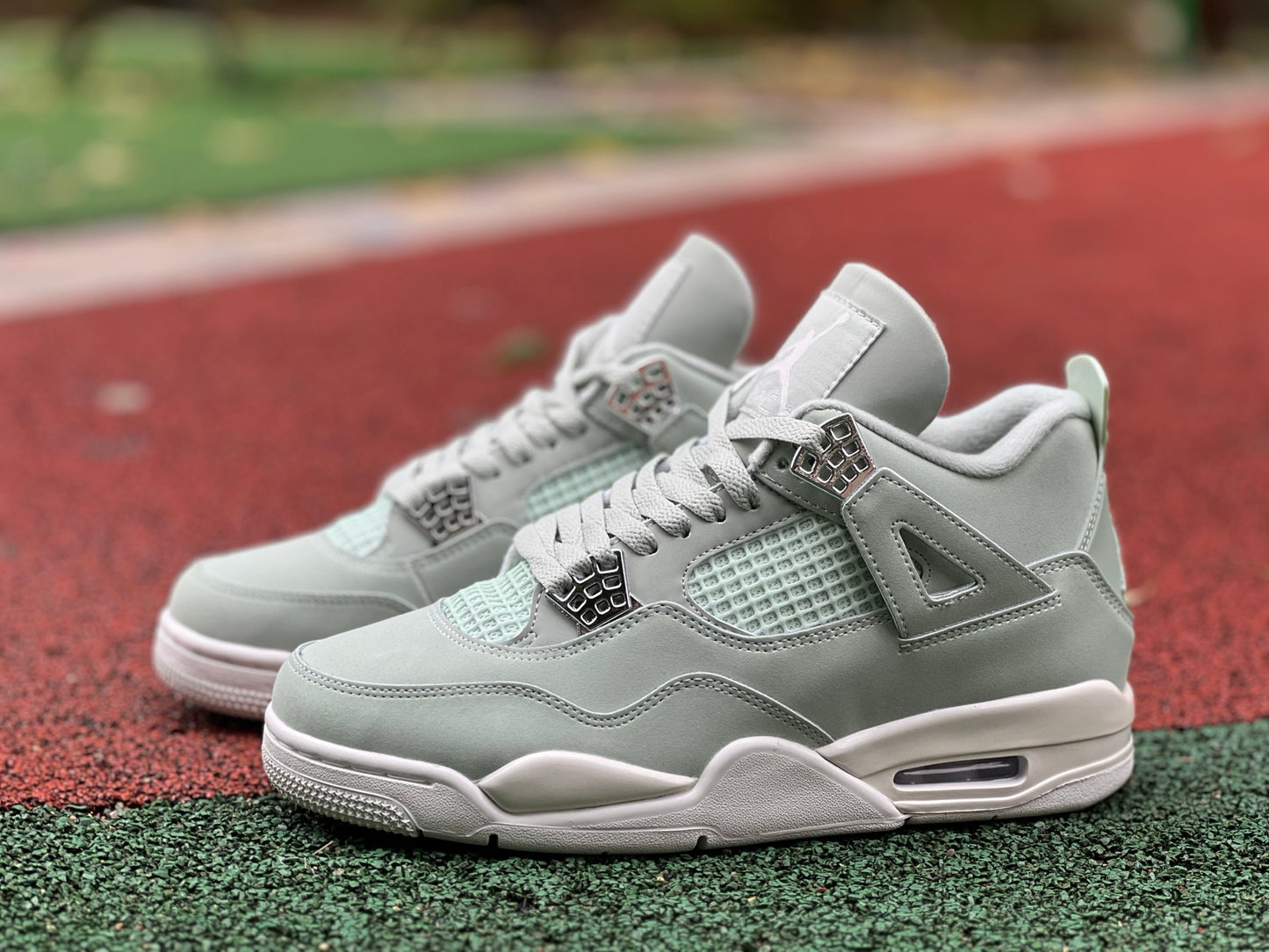 Air Jordan 4 Retro "Seafoam" HV0823-003