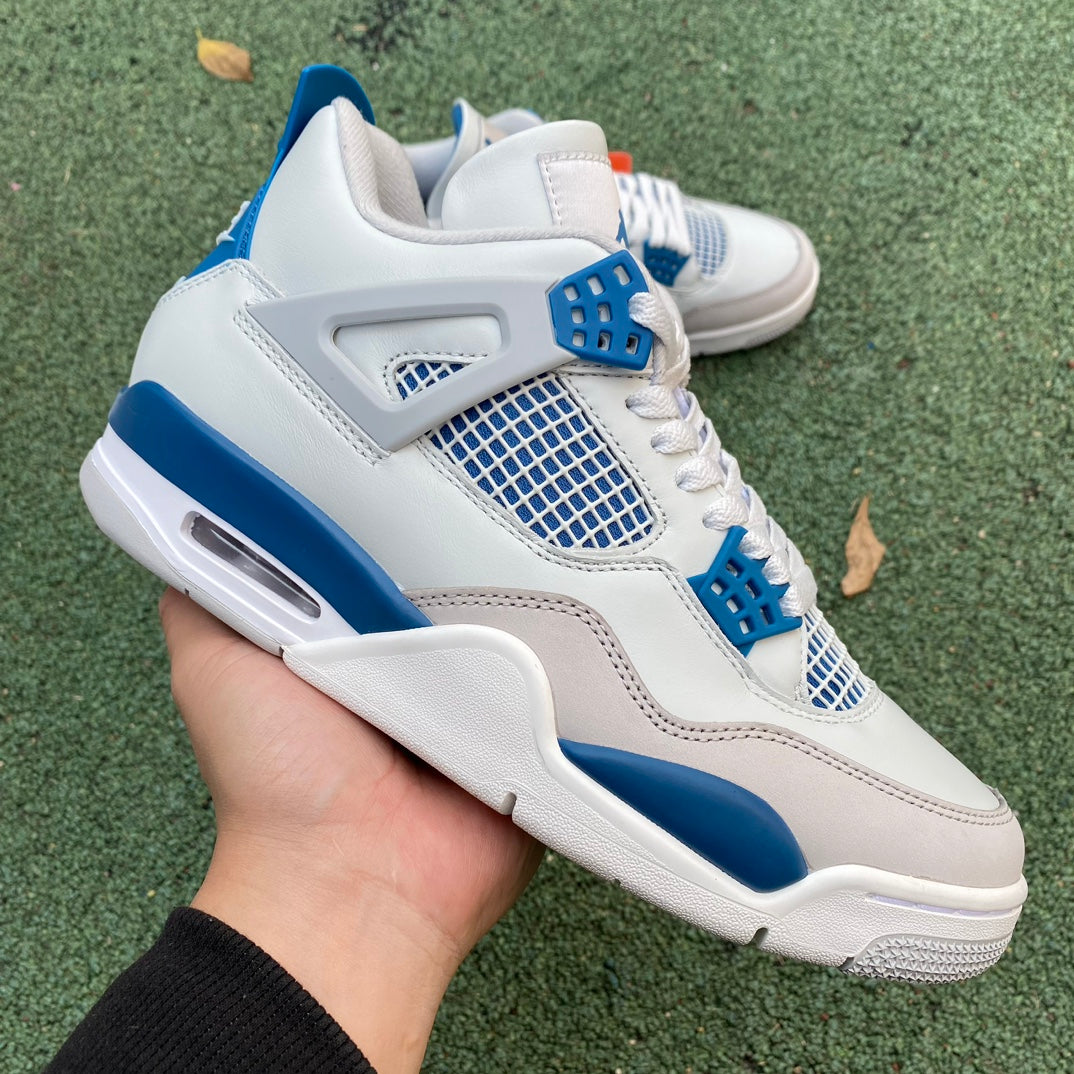 Air Jordan 4 Retro "Military Blue" FV5029-141