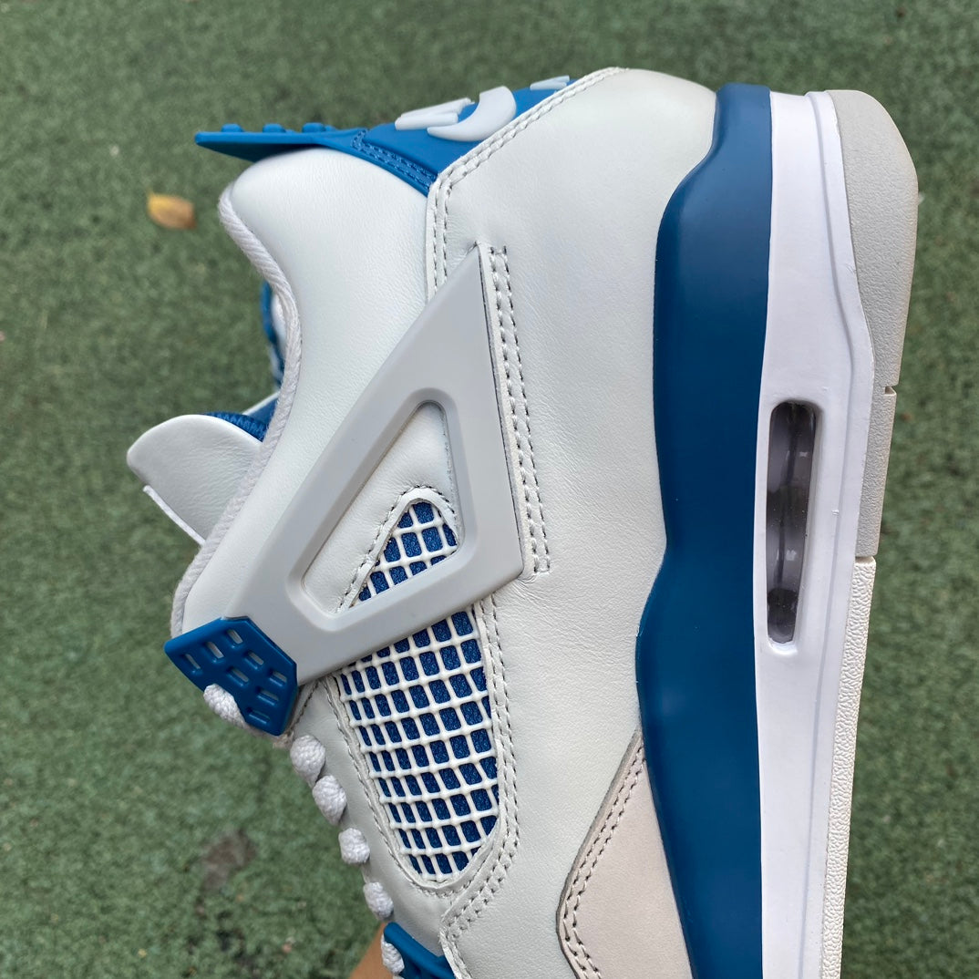 Air Jordan 4 Retro "Military Blue" FV5029-141