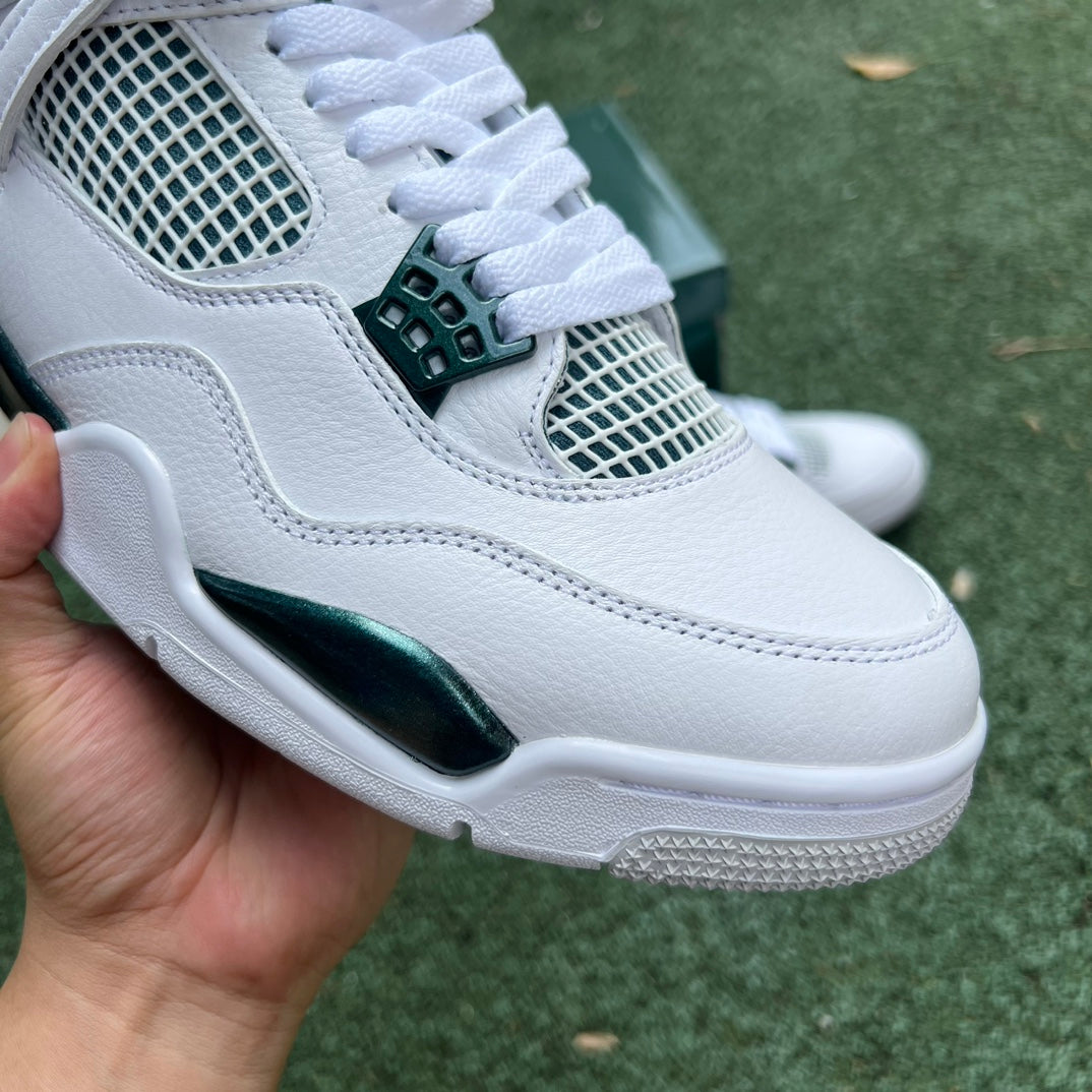 Air Jordan 4 Retro "Oxidized Green" FQ8138-103