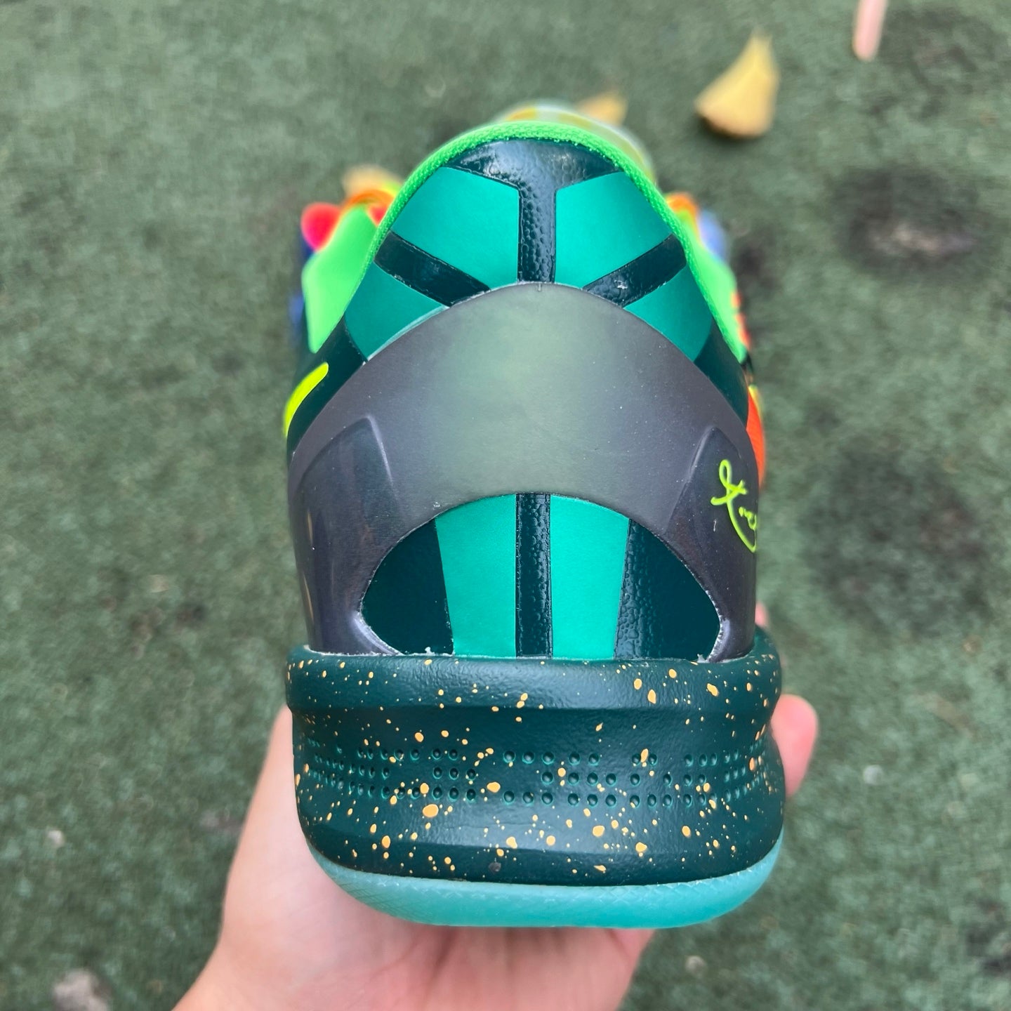 Nike Kobe 8 Protro What the (2025) HM9621-900