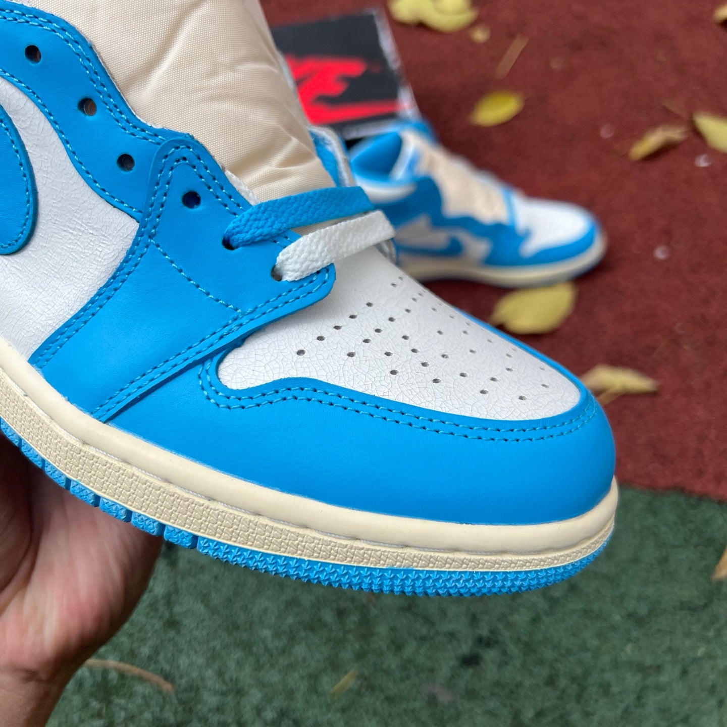 Air Jordan 1 Retro High OG "UNC Reimagined" DZ5485-402
