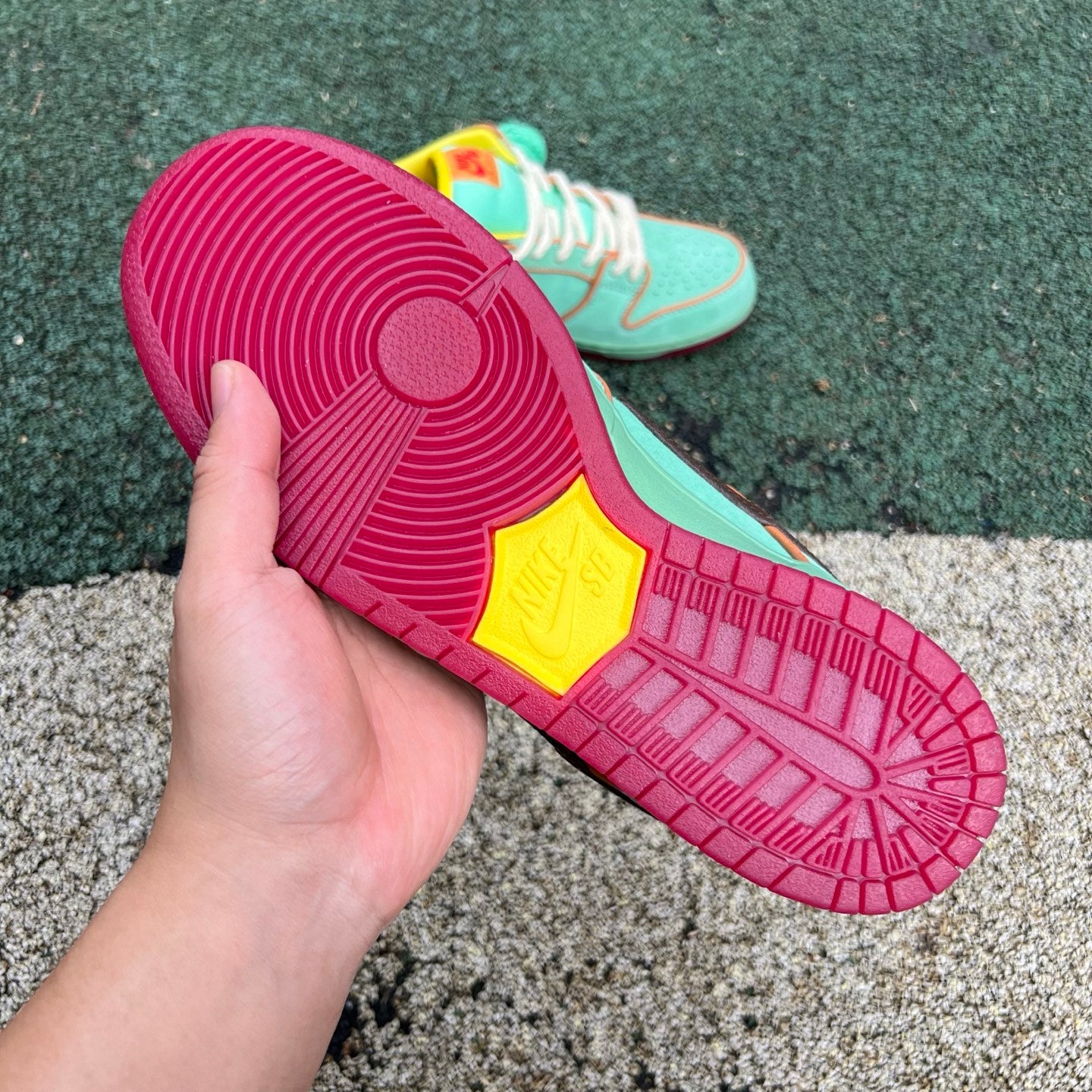 Nike SB Dunk Low "Shenron" HF3058-300