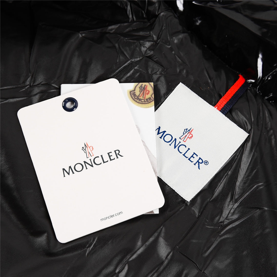 Moncler Maya Short Down Jacket "Glossy Black" 091403660568950999 - Fashion Sneaker1818