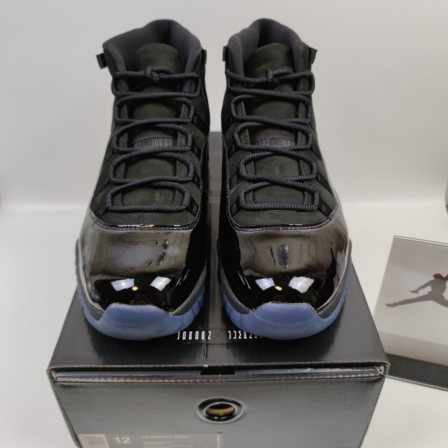 Air Jordan 11 Retro Cap and Gown 378037-005 - Fashion Sneaker1818