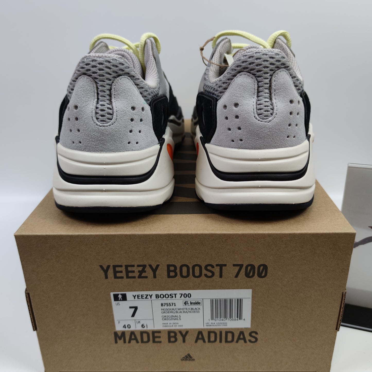 Adidas Originals Yeezy Boost 700 "Wave Runner" B75571 - Fashion Sneaker1818