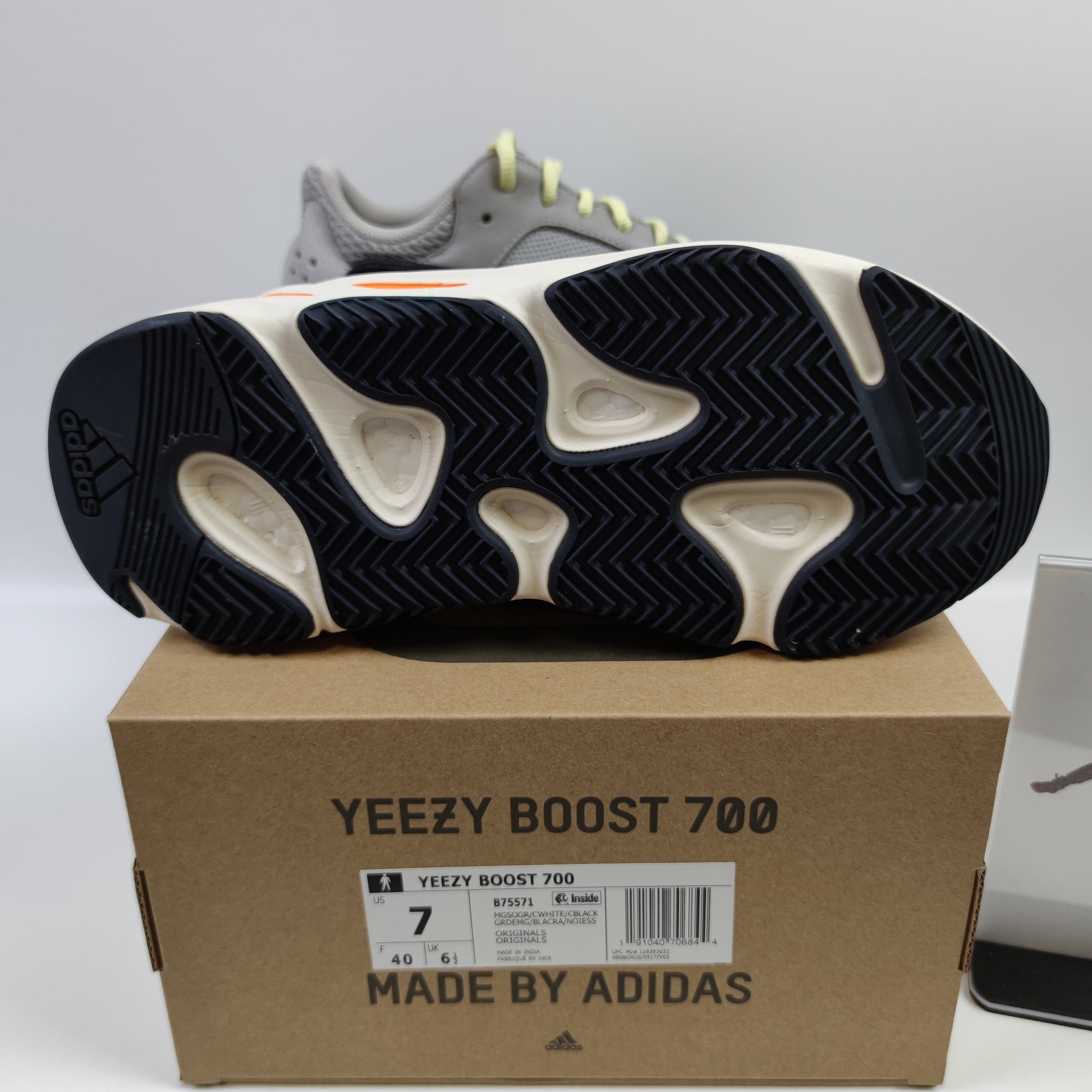 Adidas Originals Yeezy Boost 700 "Wave Runner" B75571 - Fashion Sneaker1818