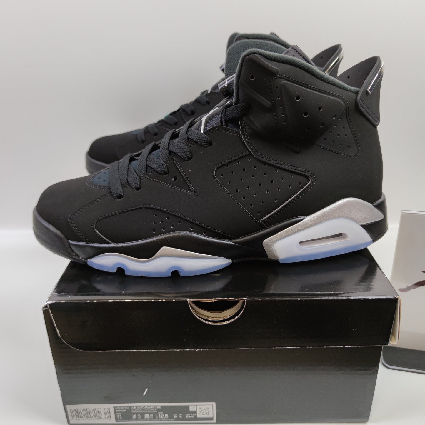 Air Jordan 6 Retro "Metallic Silver" DX2836-001 - Fashion Sneaker1818